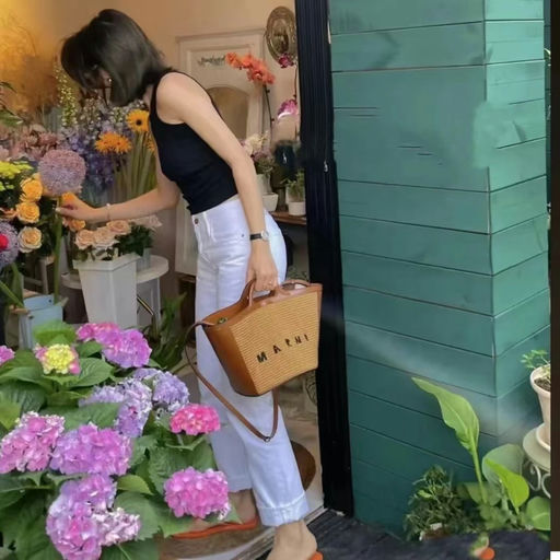 【夏日预备役】Marni菜篮子，56折