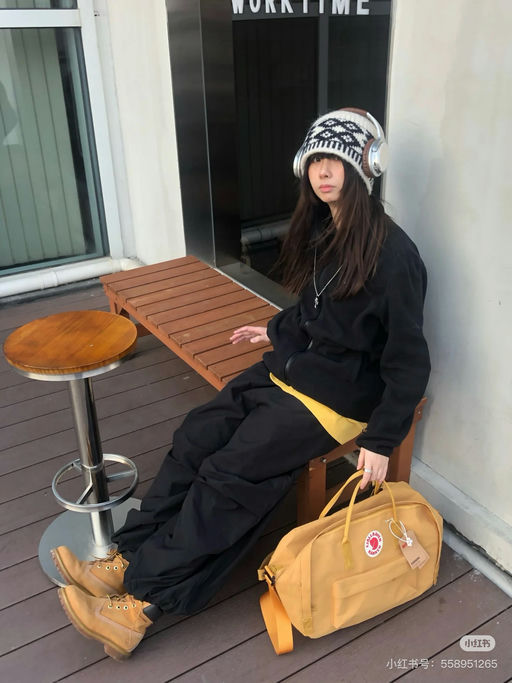 【有断货色！】喵总和好友人手一只