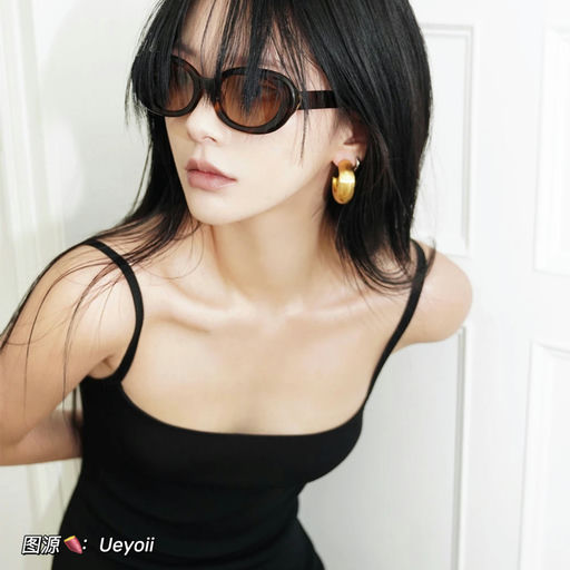 【小🍠热门】85折，必备小黑裙