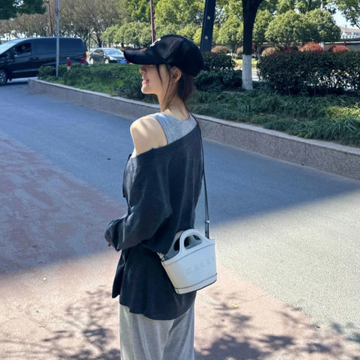 【额外9折回归】Marni 枕头包参加！