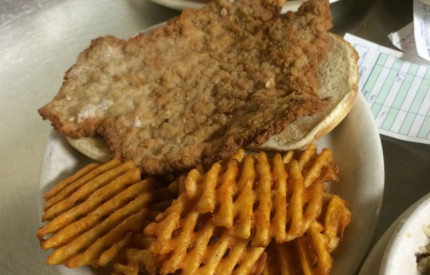 Come to JJ's Cafe for a home-style lunch in Columbia, MO.