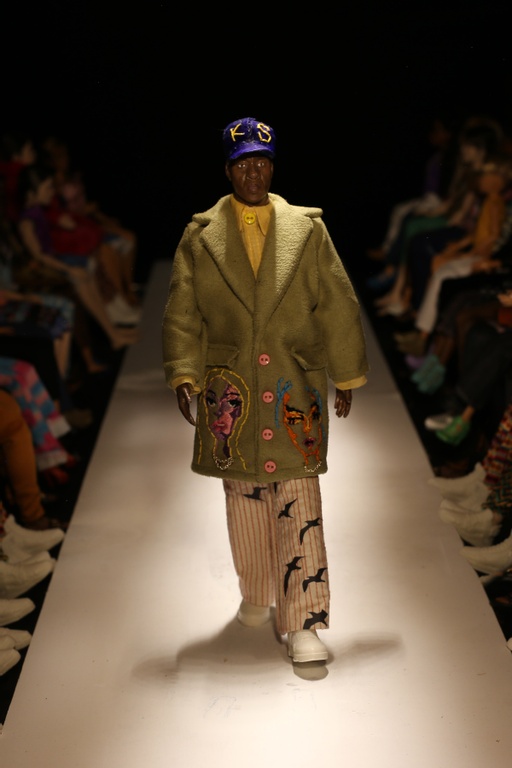 stop motion fashion pics_0014_pose_011_02_X1_0001 copy 11.jpg