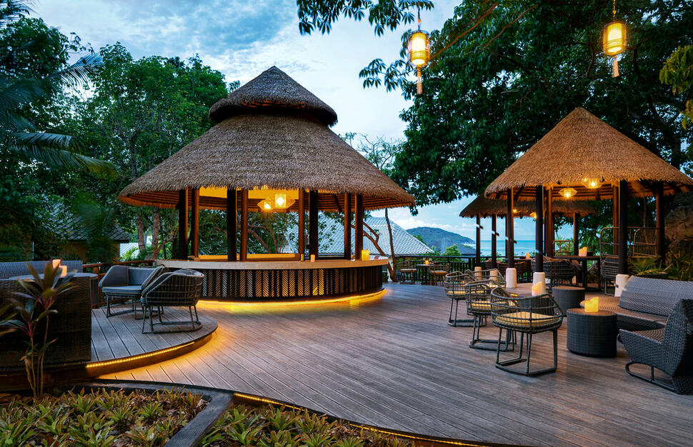 Anantara-Lawana-Koh-Samui-Resort-11.jpg