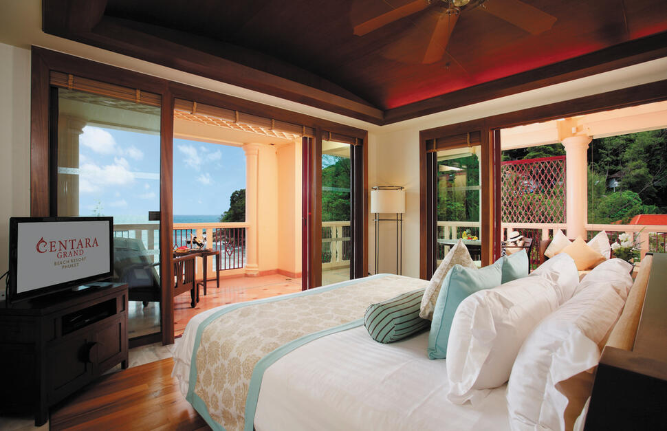 Centara-Grand-Beach-Phuket-12.jpg