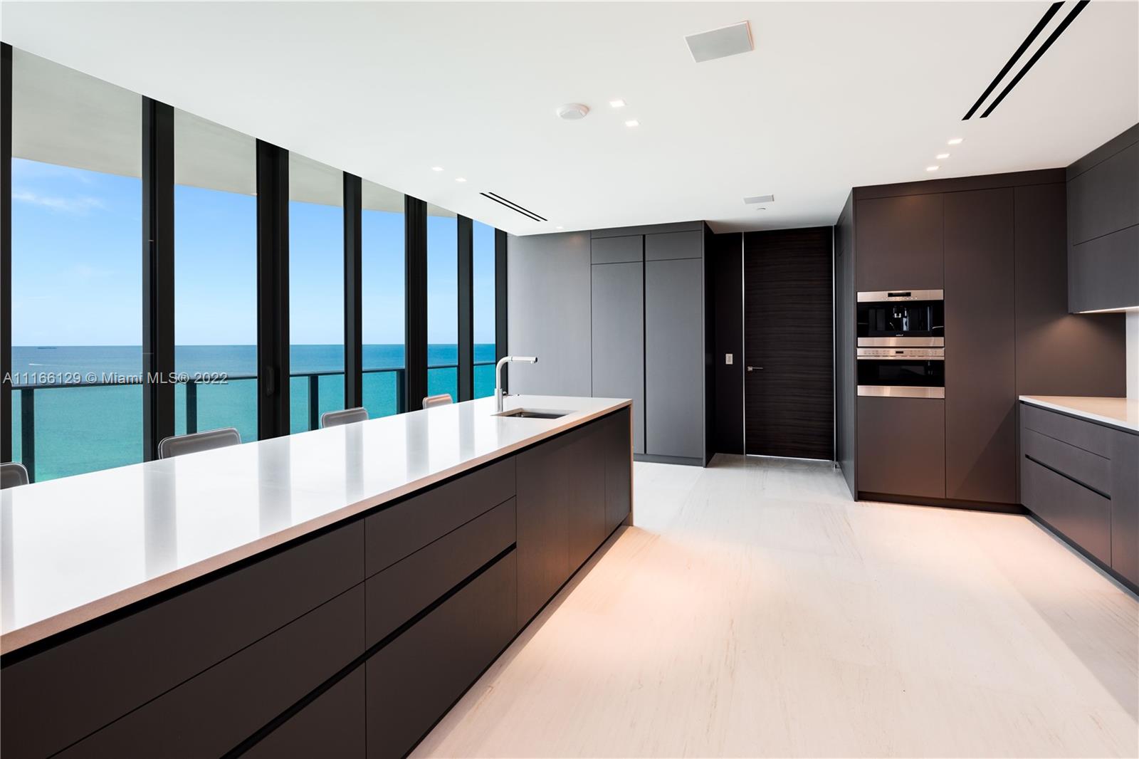 Real estate property located at 19575 Collins Ave #43, Sunny Isles Beach, Miami, FL