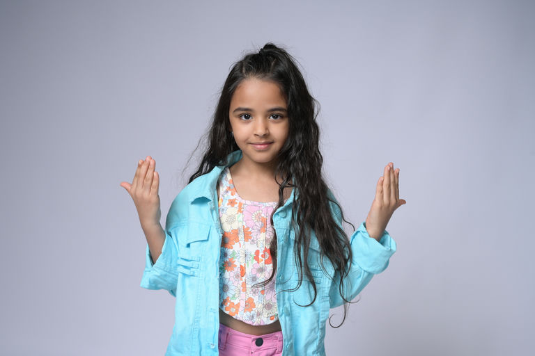 Layan Al-Alawi gallery photo