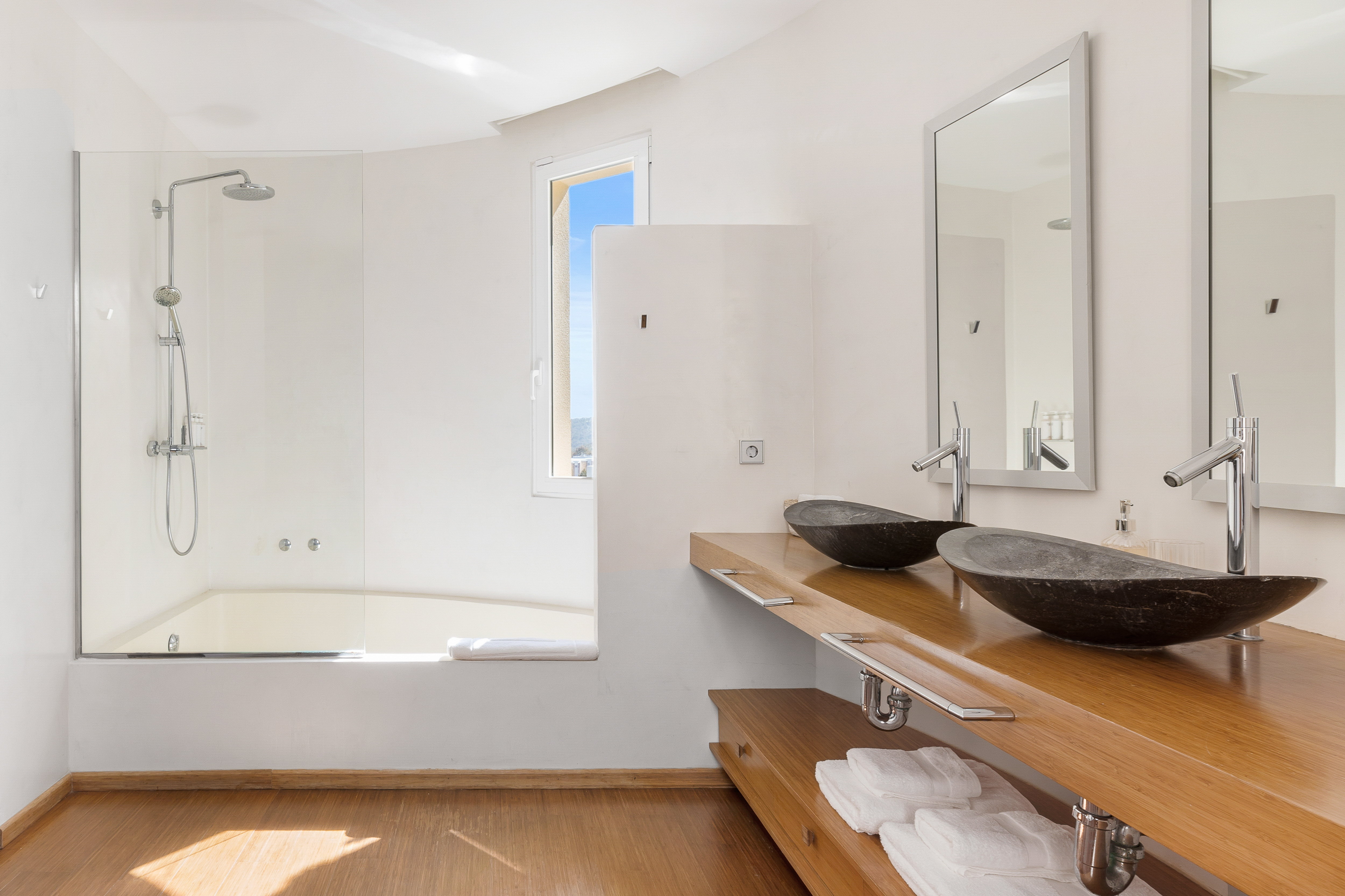 Real estate property located at Carrer del Falcó, 2, Roca Llisa, Nuestra Señora de Jesús, Ibiza, Islas Baleares, Spain