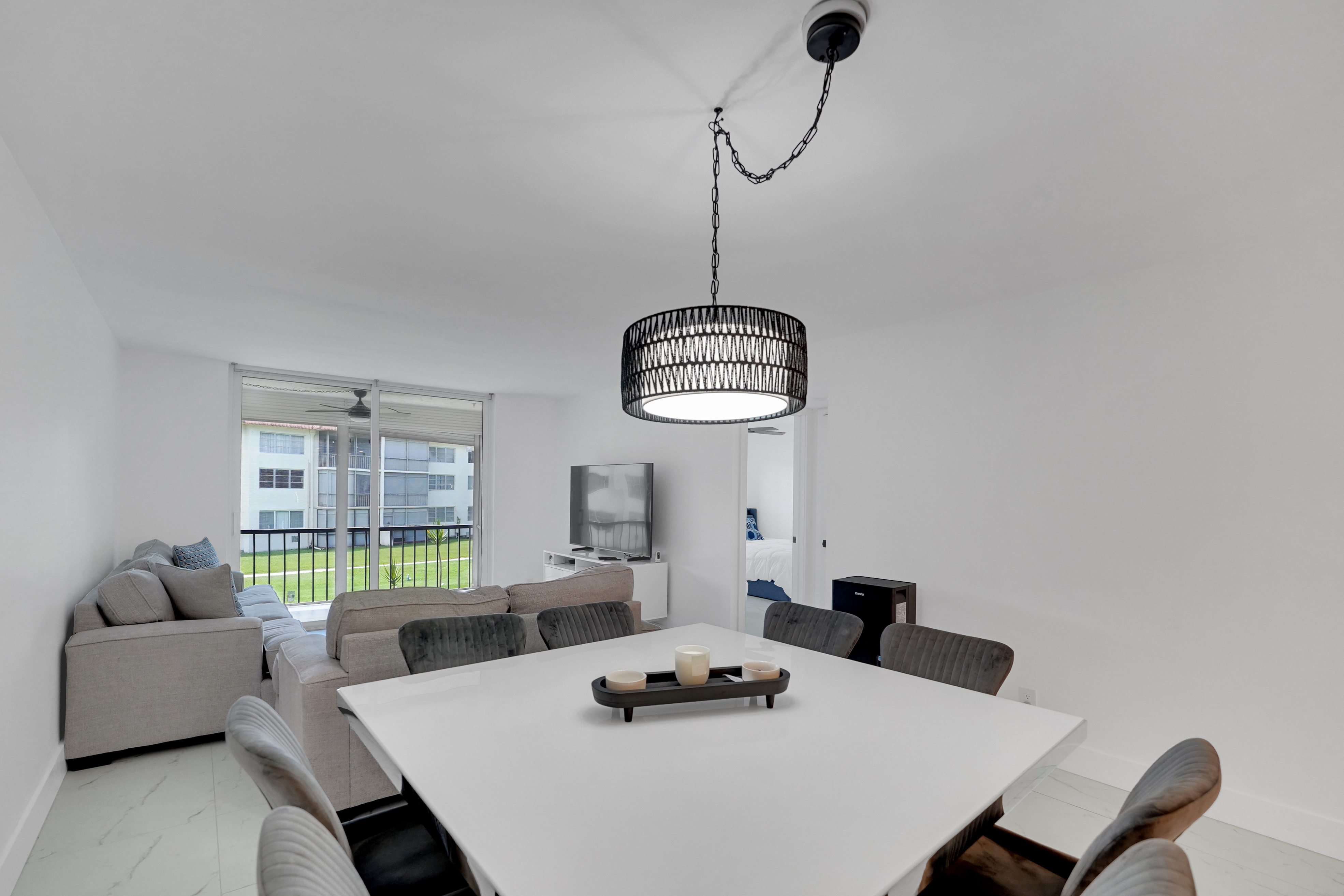 Real estate property located at 8911 S Hollybrook Blvd #201, Pembroke Pines, Pembroke Pines, FL