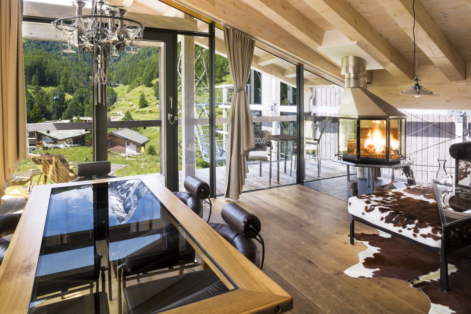 Matterhorn FOCUS - Luxury ski hotel gallery image 16 showing alpine architecture, interior design, or mountain views