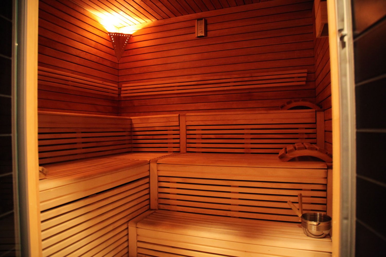 Matterhorn FOCUS - Luxury ski hotel gallery image 19 showing alpine architecture, interior design, or mountain views