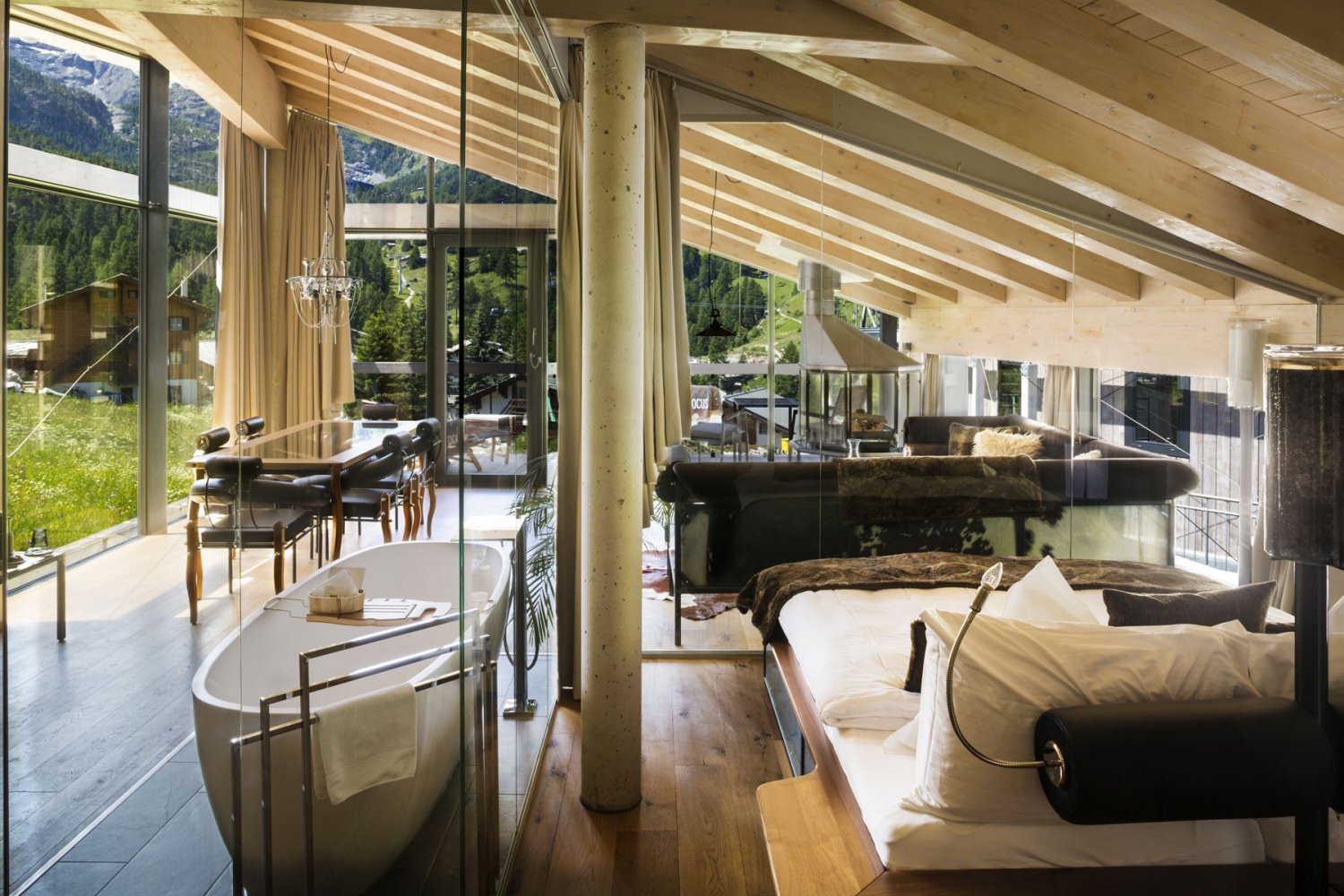 Matterhorn FOCUS - Luxury ski hotel gallery image 10 showing alpine architecture, interior design, or mountain views