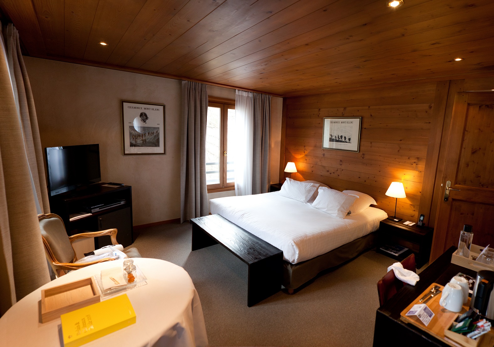 Le Hameau Albert 1er - Luxury ski hotel gallery image 7 showing alpine architecture, interior design, or mountain views