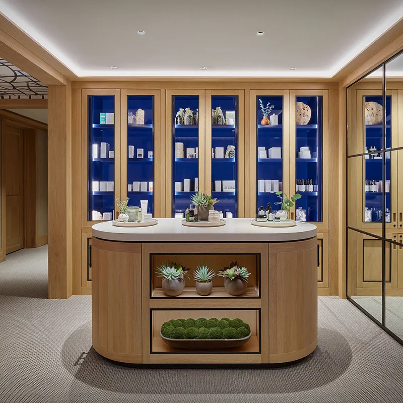 The Little Nell - Luxury ski hotel gallery image 9 showing alpine architecture, interior design, or mountain views