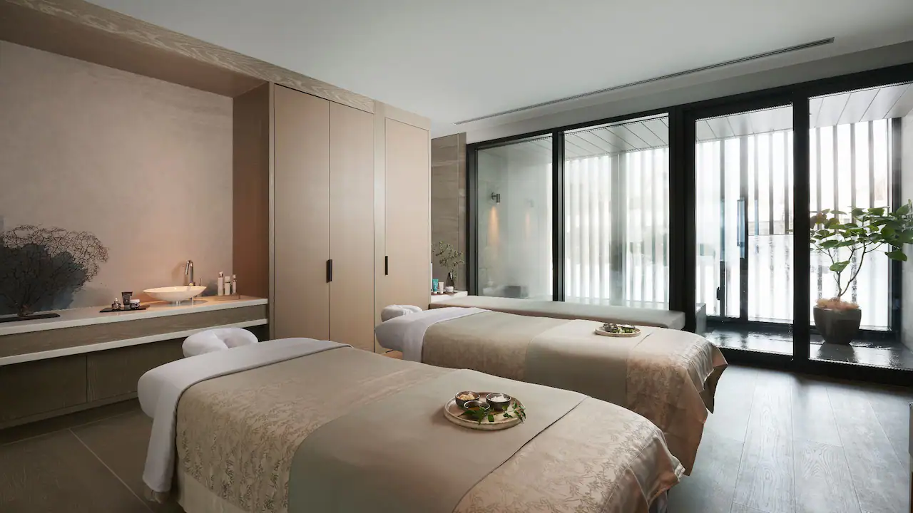 Park Hyatt Niseko Hanazono - Luxury ski hotel gallery image 15 showing alpine architecture, interior design, or mountain views