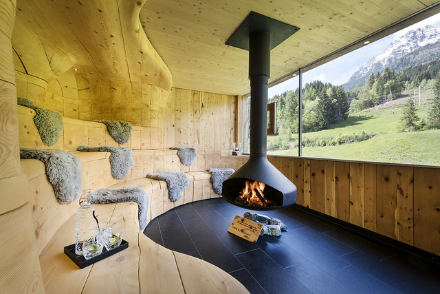 mama thresl - Luxury ski hotel gallery image 5 showing alpine architecture, interior design, or mountain views