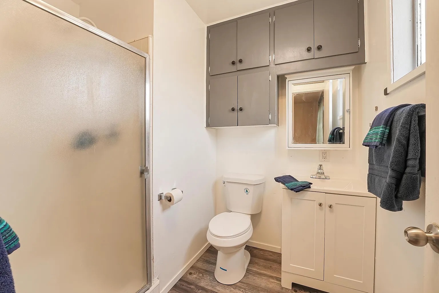 Real estate property located at 3732 W Paradise Avenue, Sw Visalia, Visalia, CA