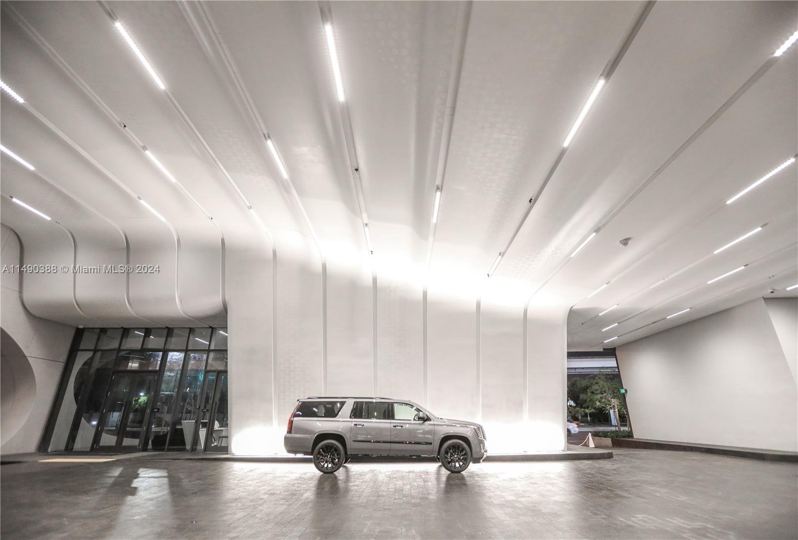 Real estate property located at 1000 Biscayne Blvd #1002, Downtown, Miami, Florida