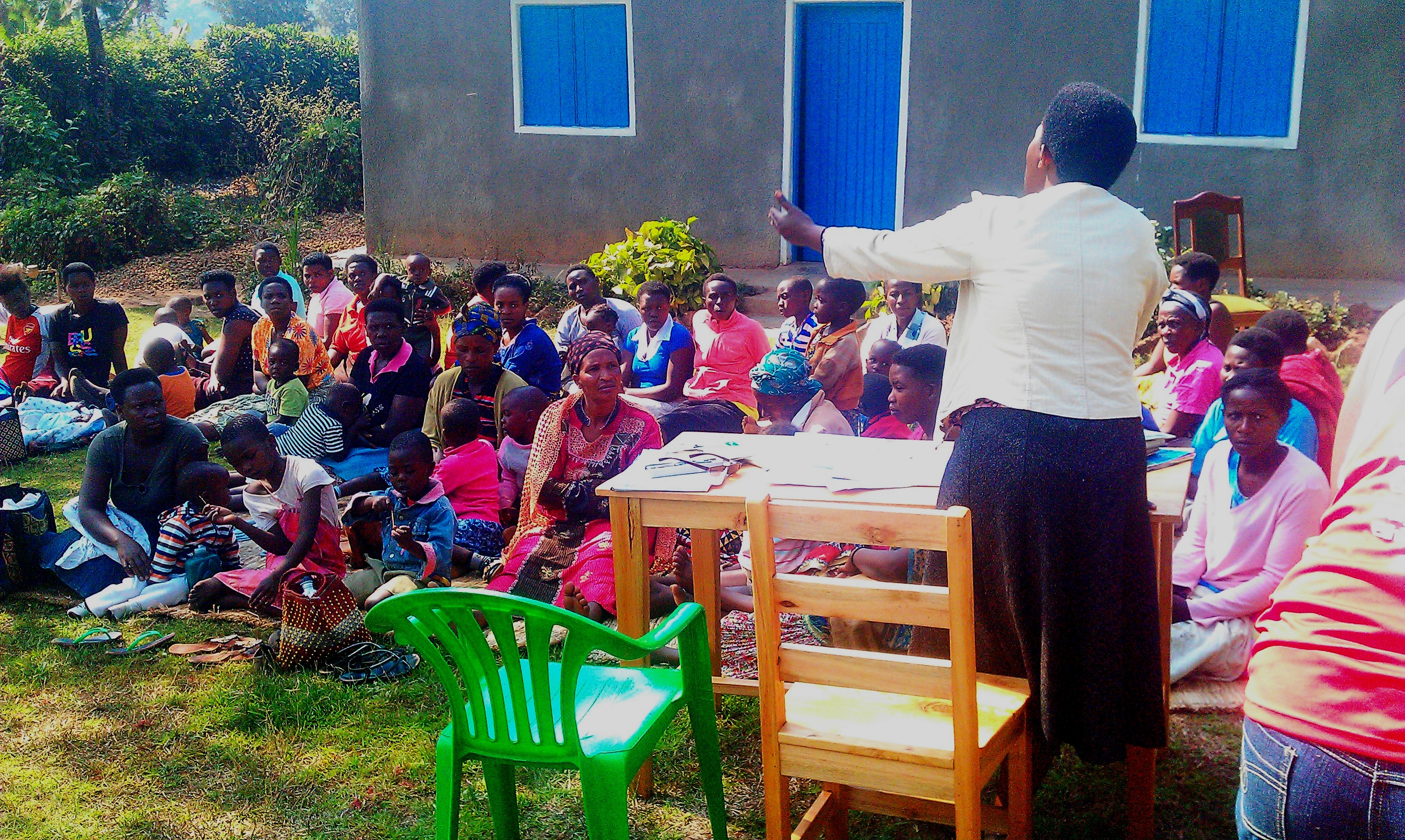 Equiping a Ugandan grassroot woman with life skills that can improve their income