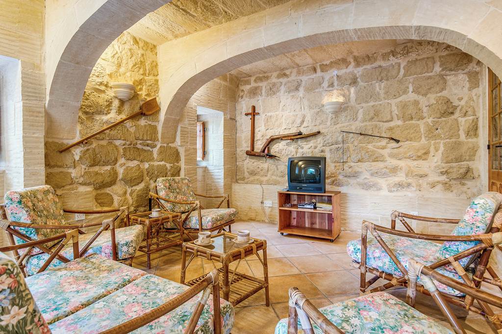 MLA_88284_Villa_Kalkara_1024_06.jpg