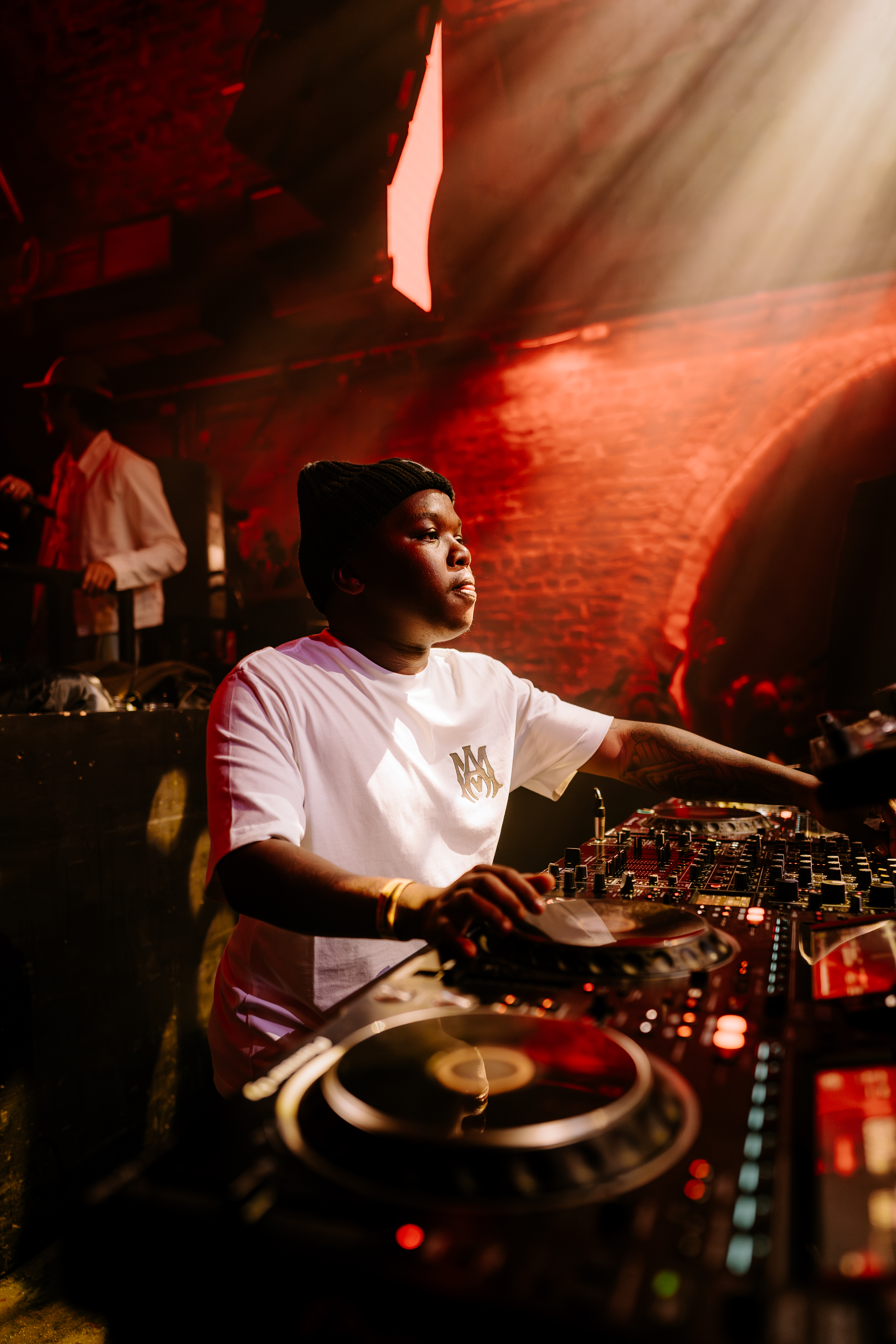 Sondela London: Dlala Thukzin, Lemon & Herb photo 29