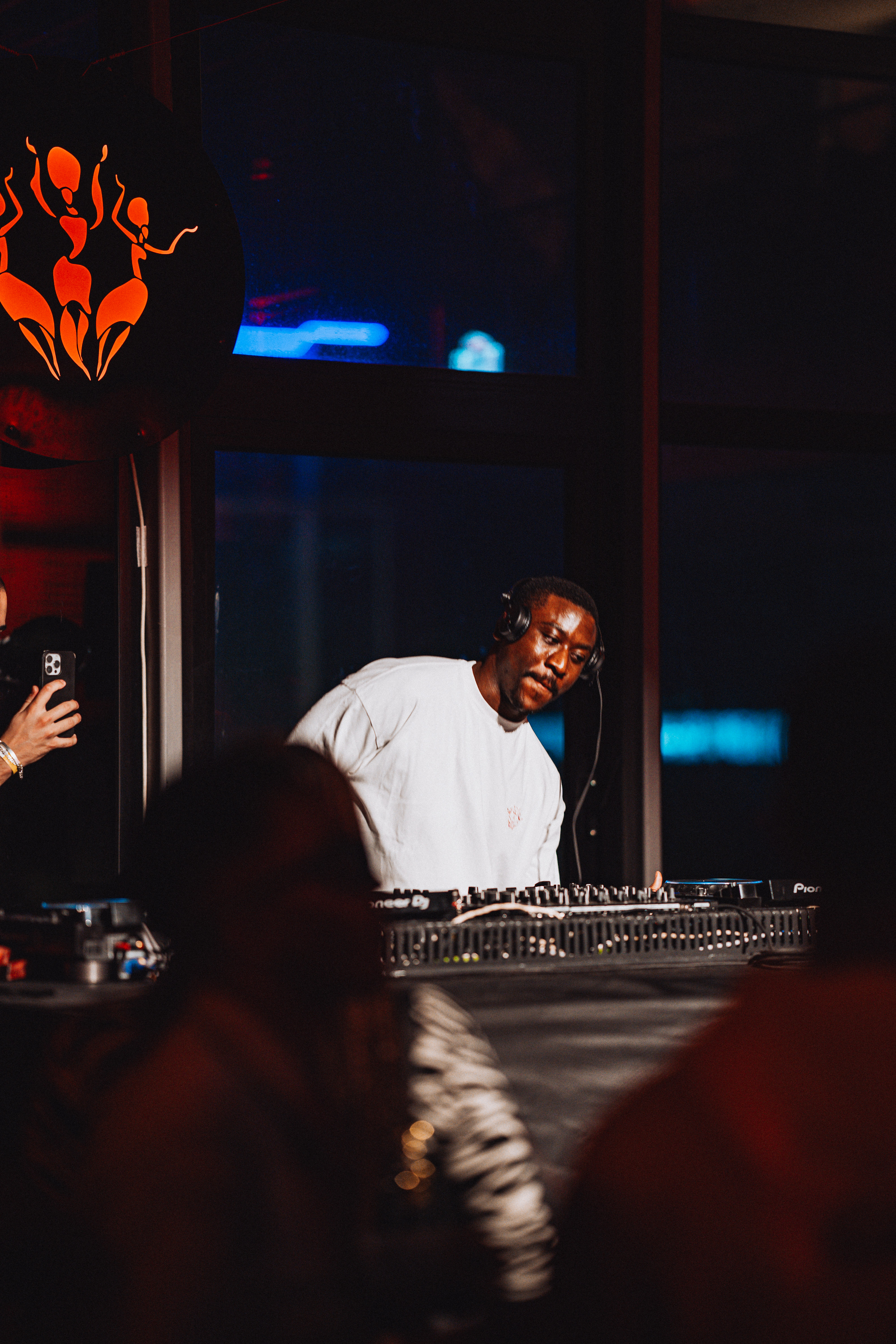 Sondela Nairobi: Sky White, CLEIDO & Louie Dunmore photo 42