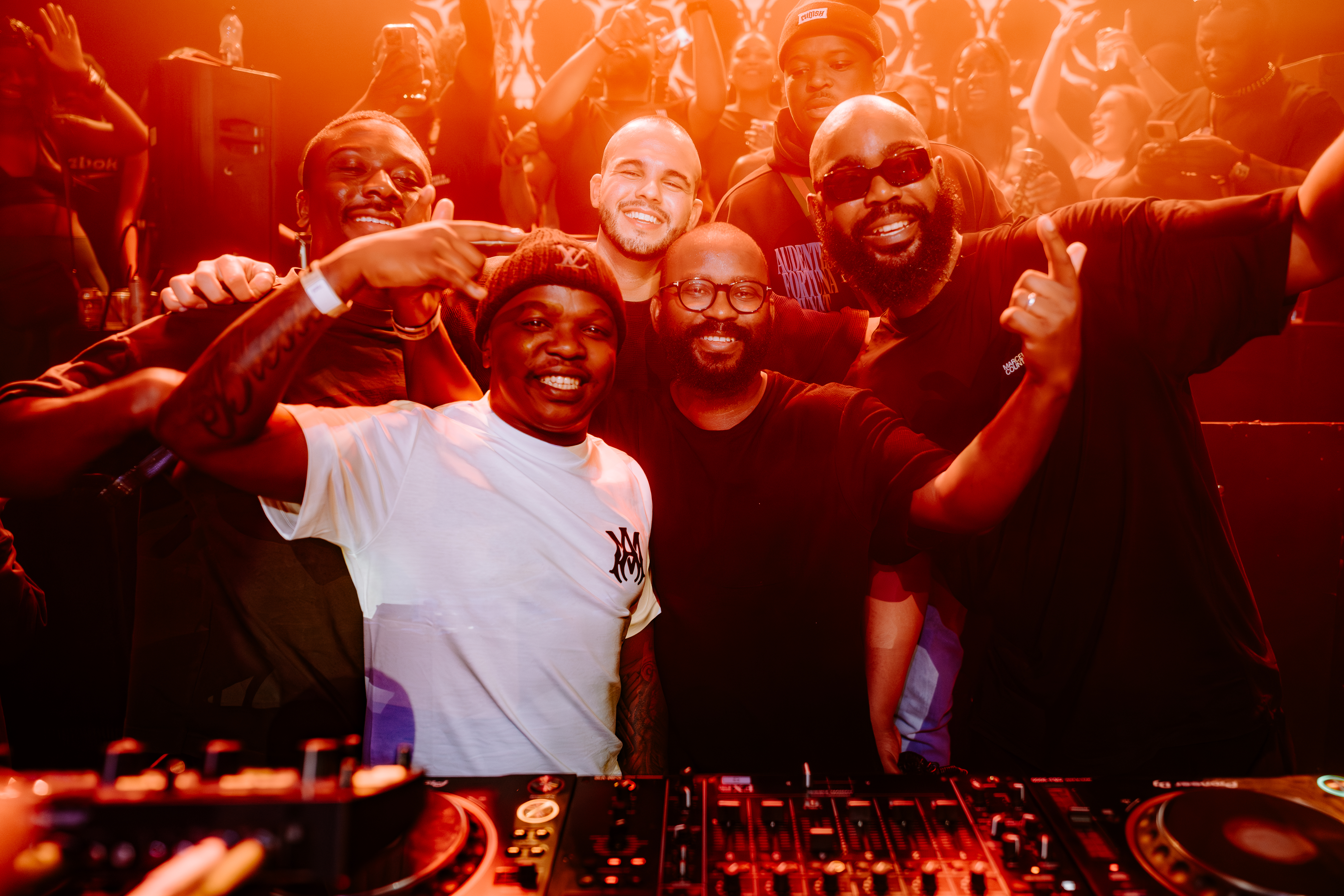 Sondela London: Dlala Thukzin, Lemon & Herb photo 24