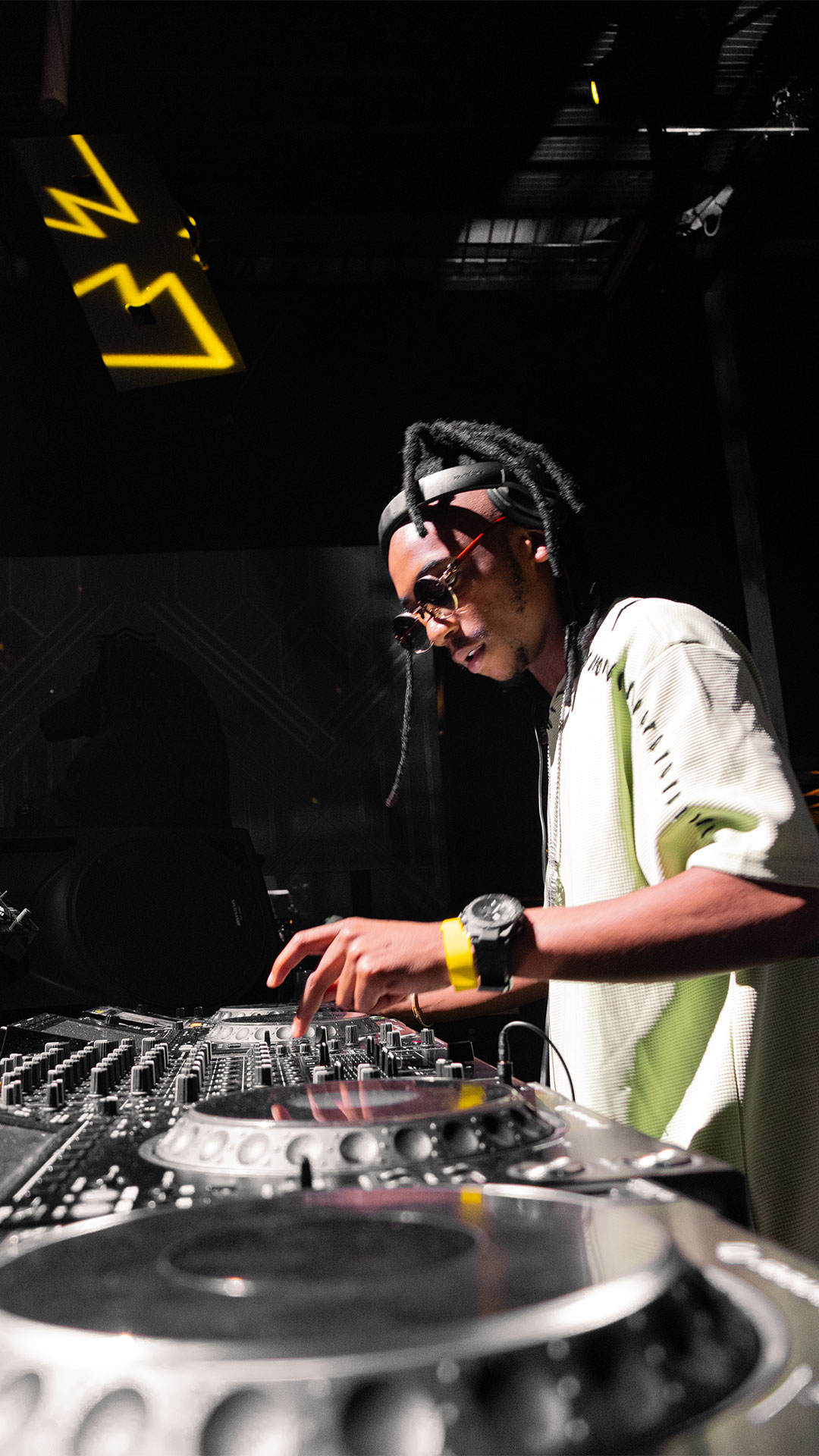 Sondela Johannesburg: Culoe De Song, Da Capo, Enoo Napa, FKA Mash, Thakzin gallery image 187