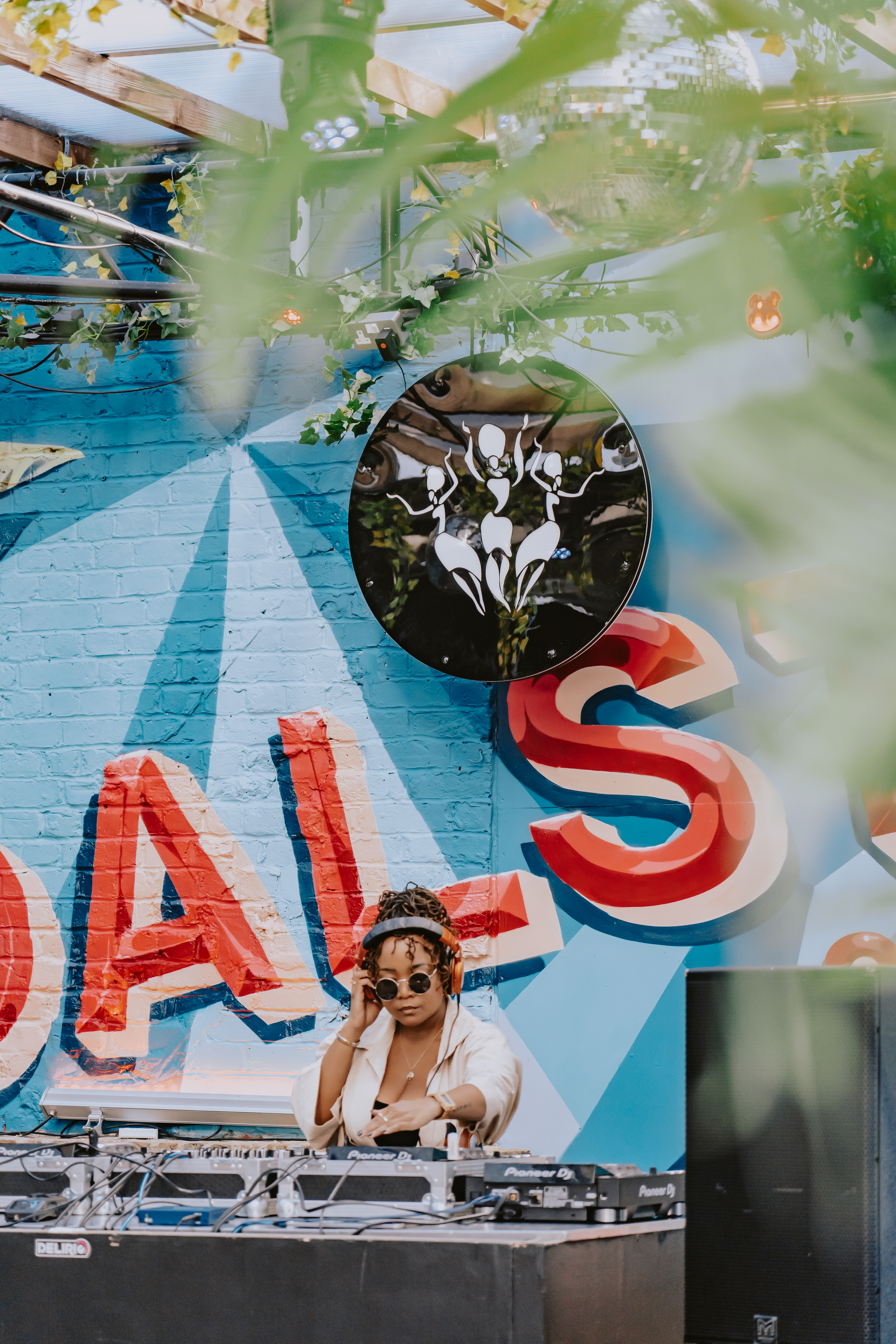 Sondela London: Summer Ascension w/ Artist Lebo, CLEIDO, Dillan Desai, Louie Dunmore, Mike Steva & Shamiso photo 39