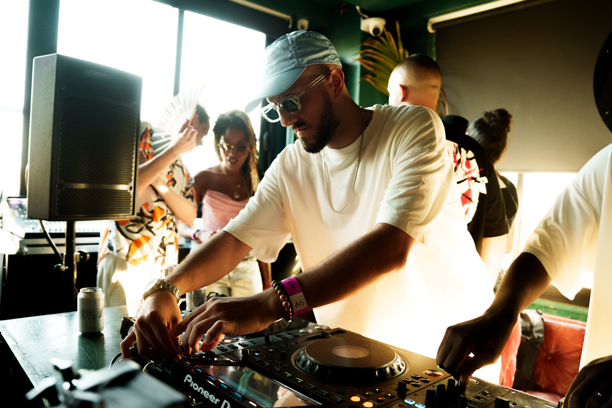 Sondela London: Dr Feel, AVG, Nicky Summers photo 130