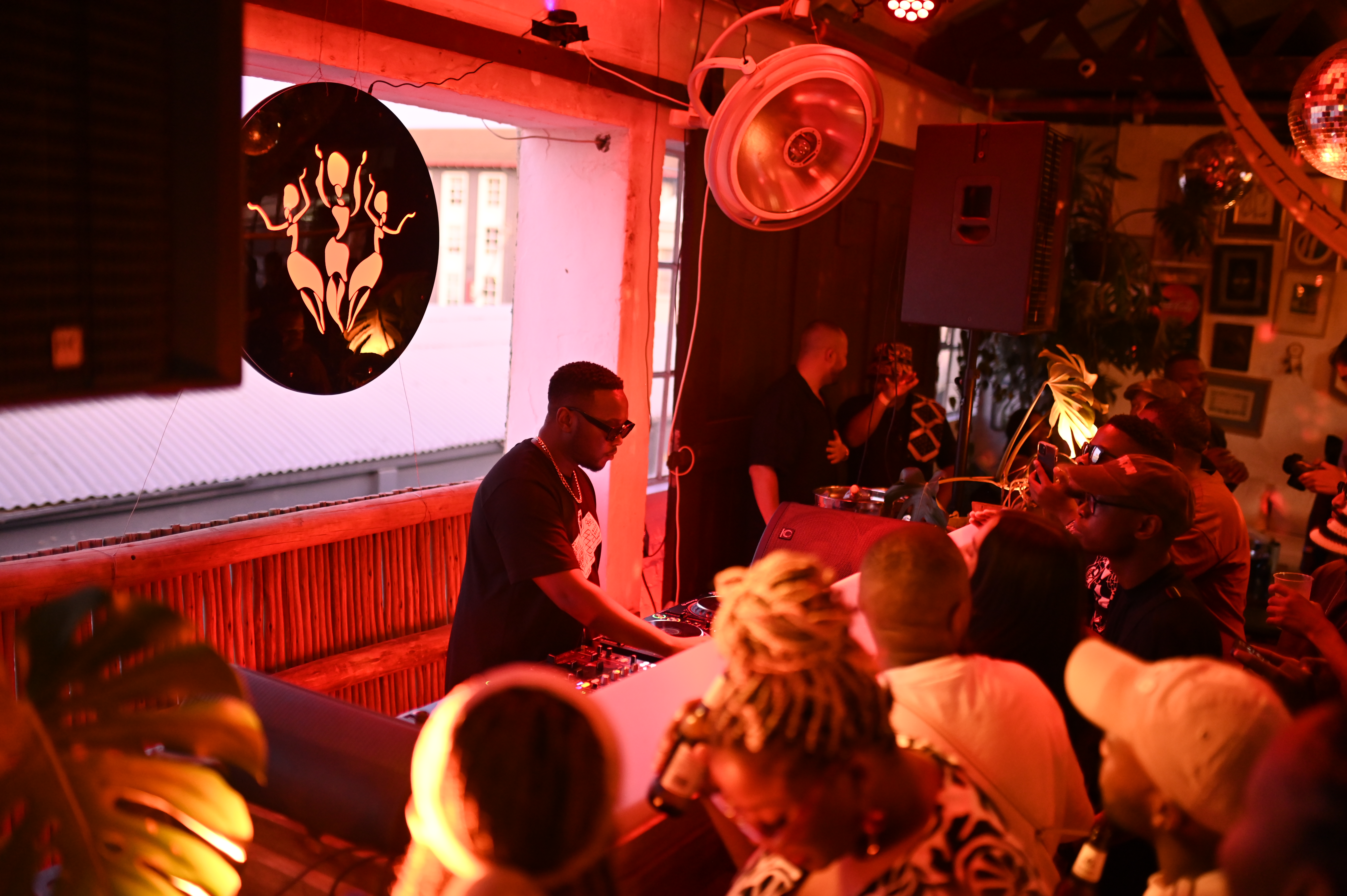 Sondela Cape Town: Atmos Blaq, Lazarusman, Pierre Johnson, Vanco gallery image 91