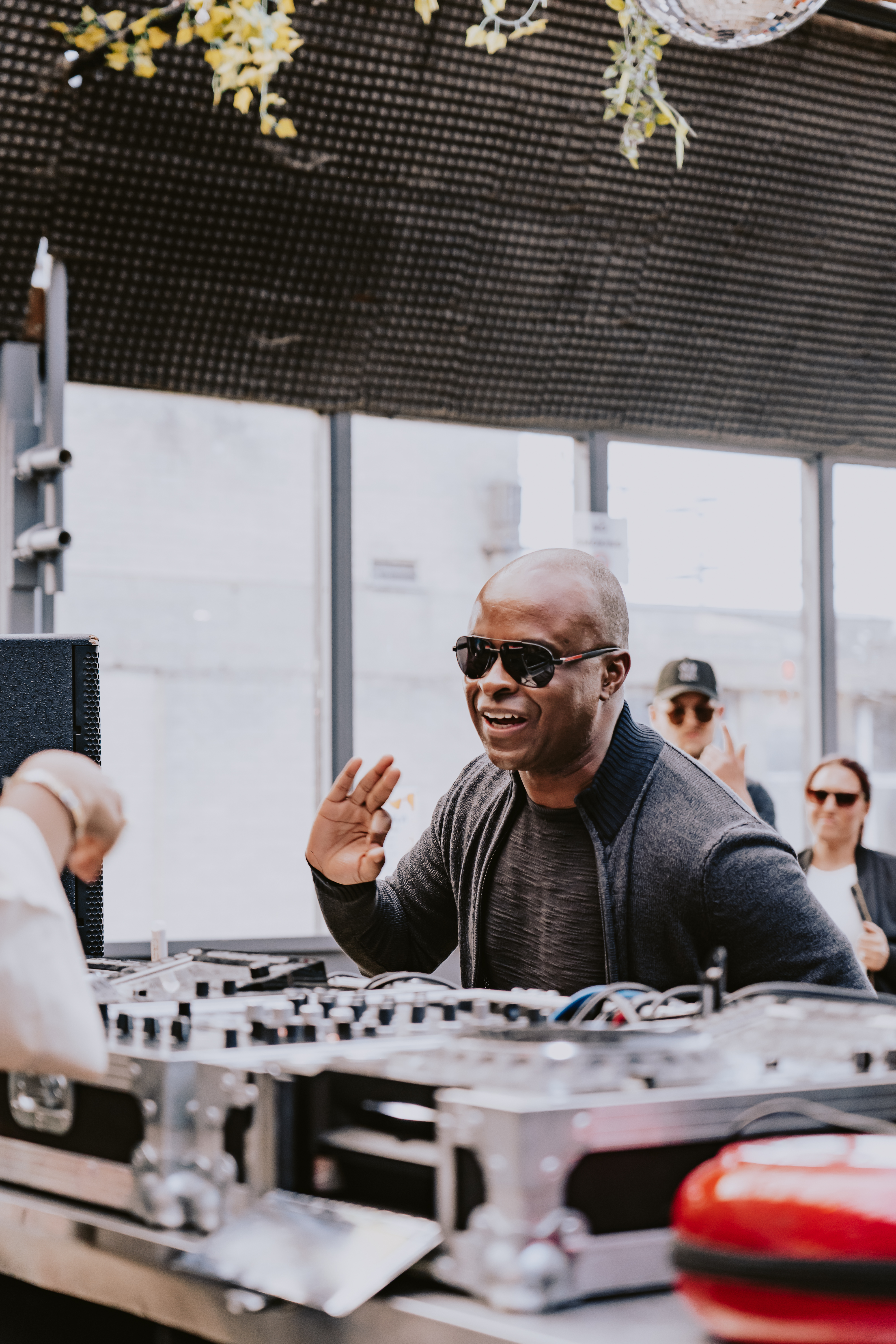 Sondela London: Summer Ascension w/ Artist Lebo, CLEIDO, Dillan Desai, Louie Dunmore, Mike Steva & Shamiso photo 50