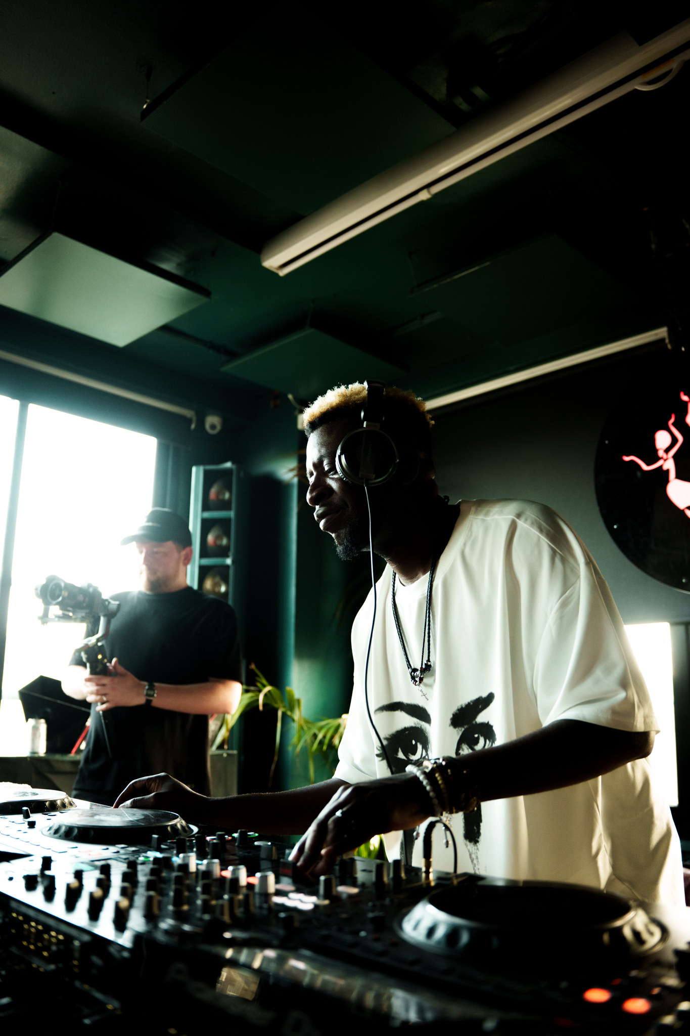 Sondela London: Dr Feel, AVG, Nicky Summers photo 172