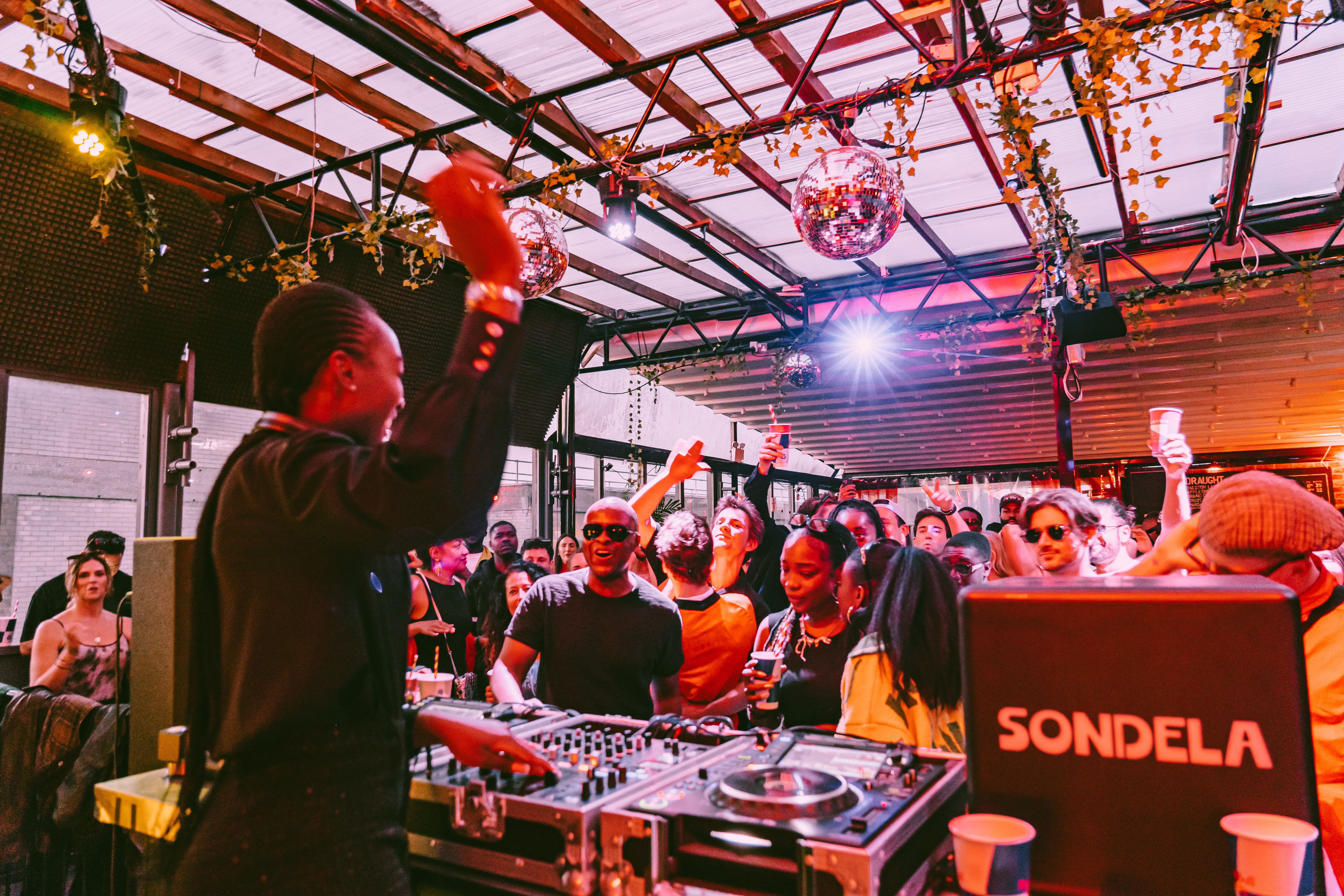 Sondela London: Summer Ascension w/ Artist Lebo, CLEIDO, Dillan Desai, Louie Dunmore, Mike Steva & Shamiso photo 147