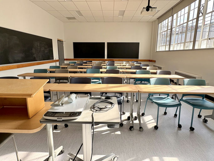 HENN 304 - Image Gallery 3