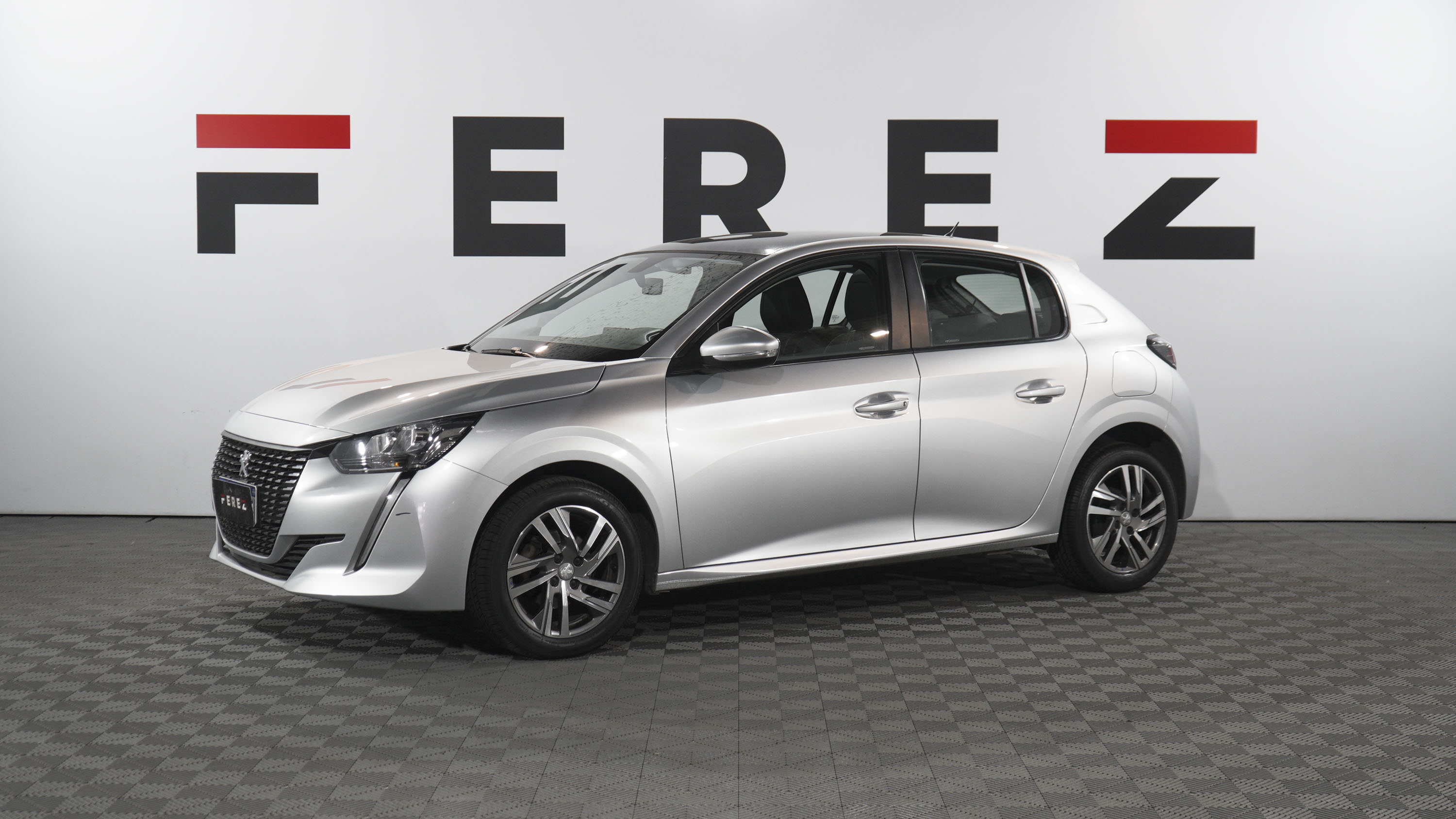 peugeot 208 ALLURE 1.6L MT
