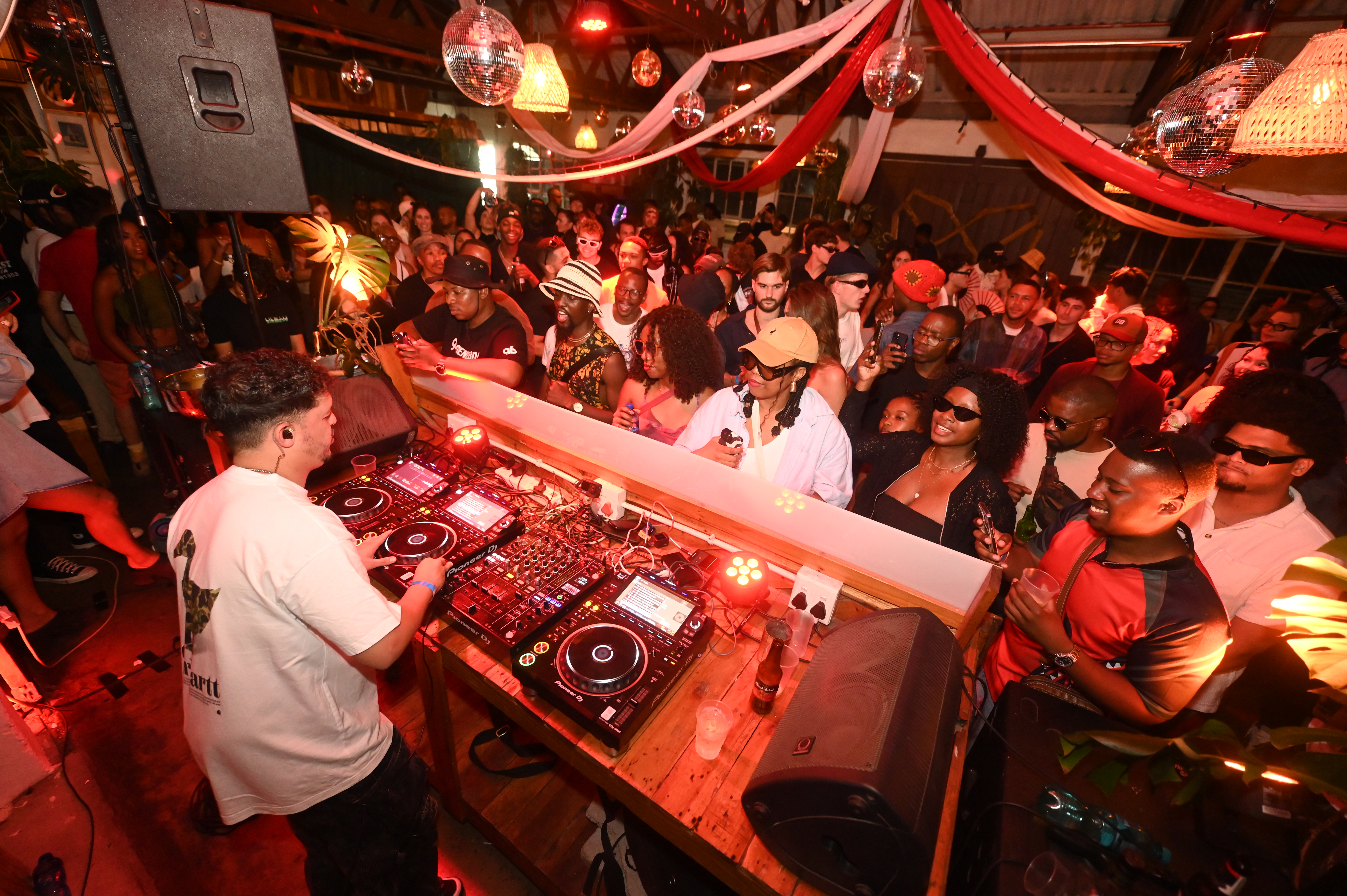 Sondela Cape Town: Atmos Blaq, Lazarusman, Pierre Johnson, Vanco photo 110