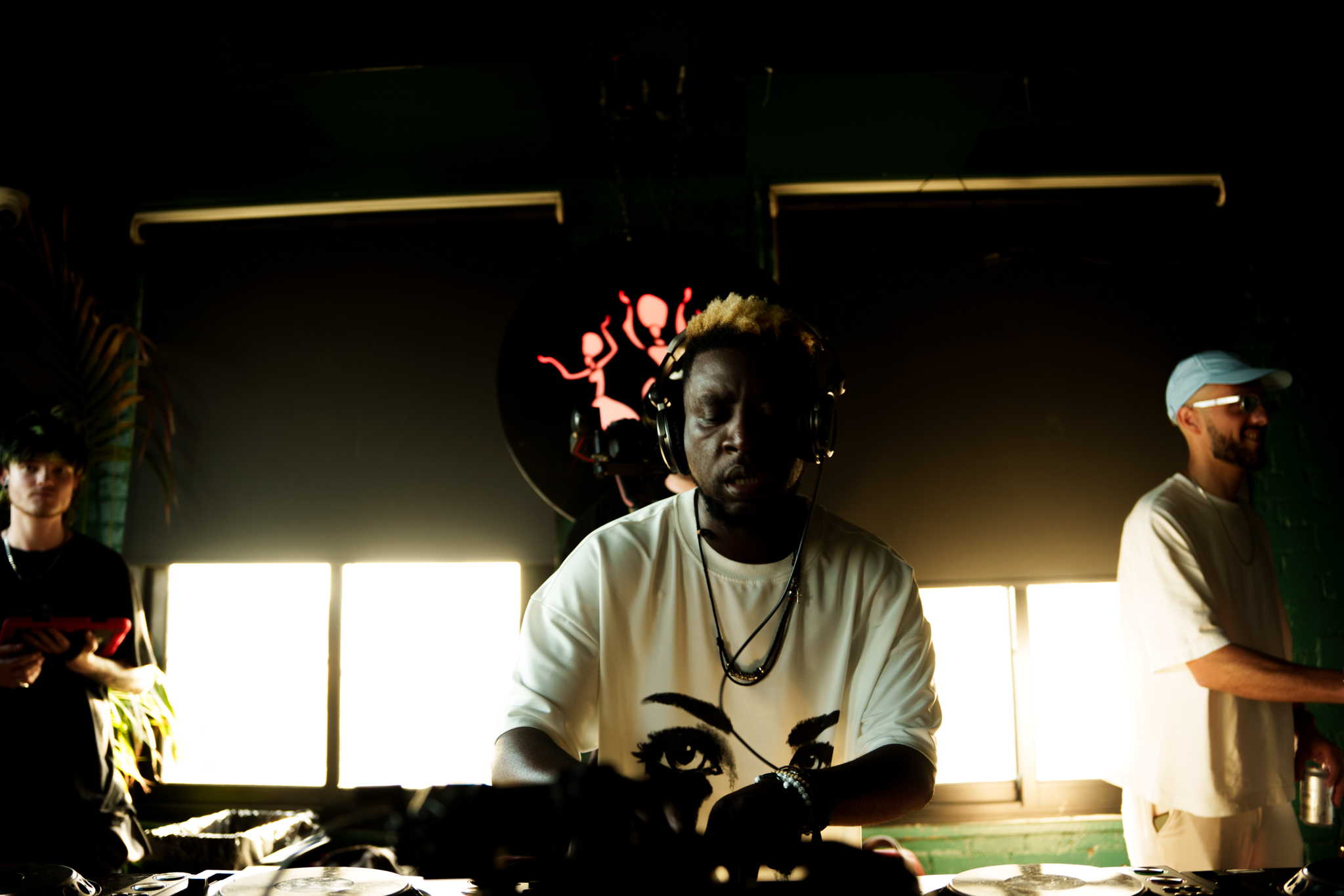 Sondela London: Dr Feel, AVG, Nicky Summers photo 149