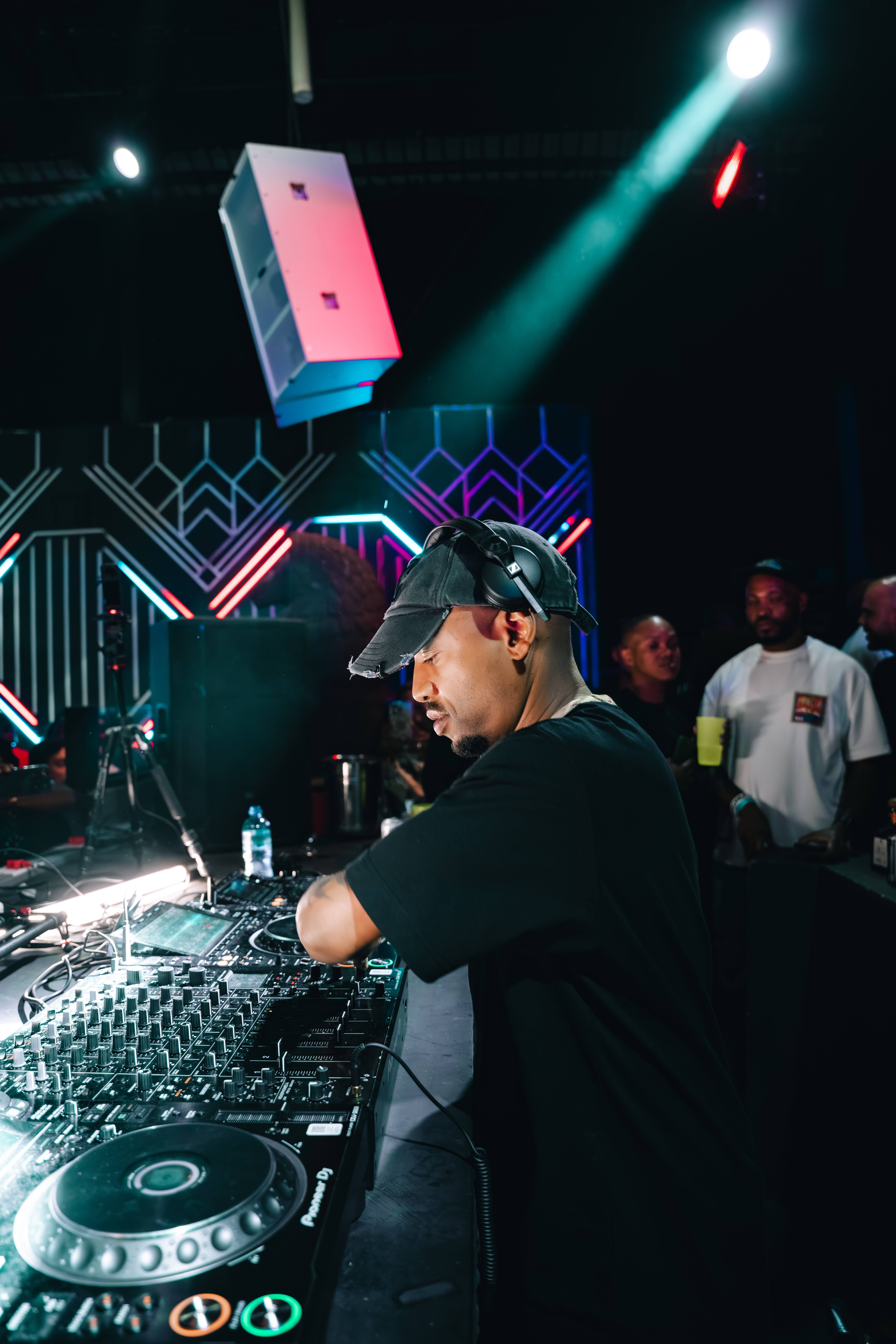 Sondela Johannesburg: Da Capo, Darque, DWSON, Que DJ, Oscar MBO & More. photo 6