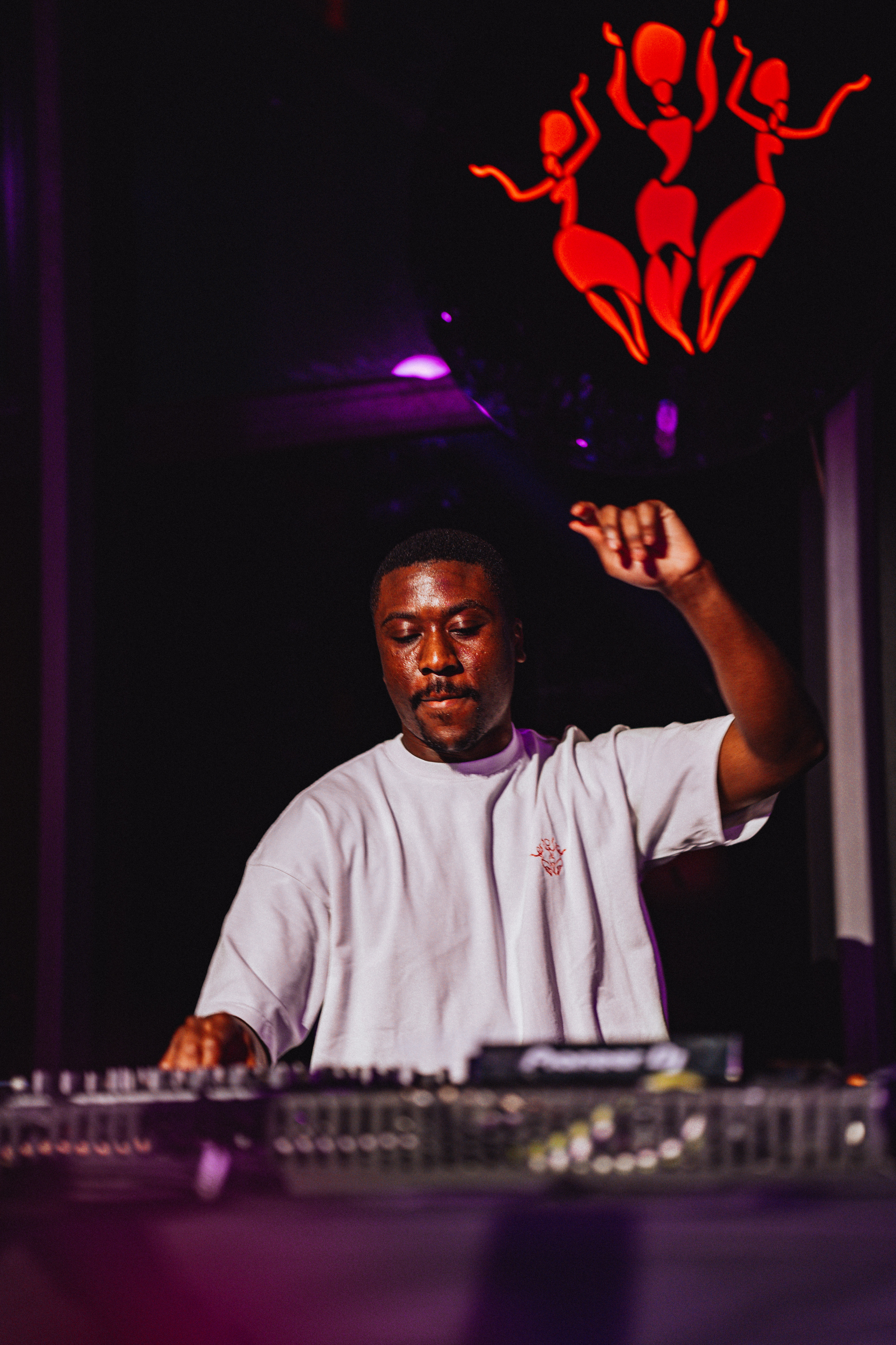 Sondela Nairobi: Sky White, CLEIDO & Louie Dunmore photo 41