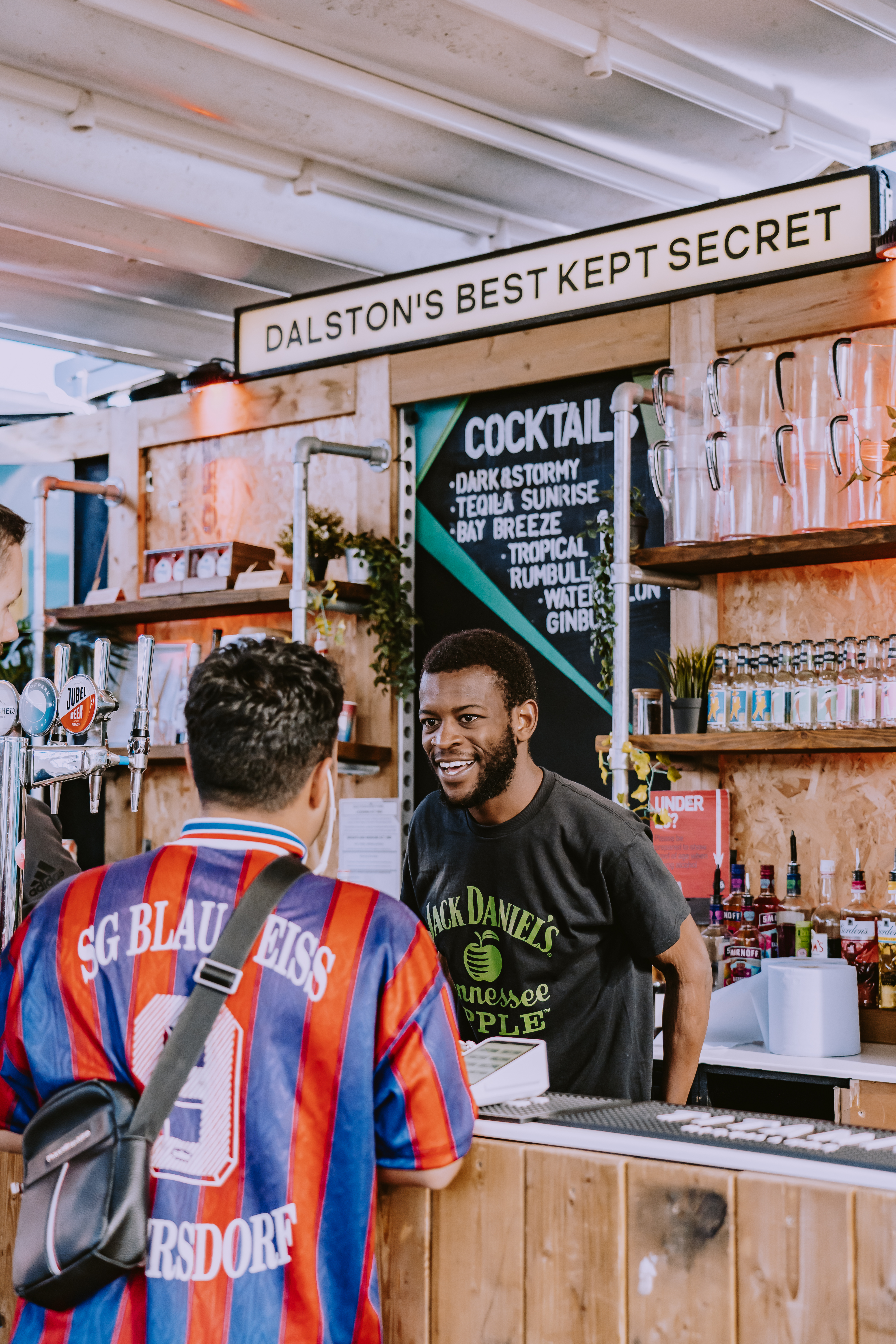 Sondela London: Summer Ascension w/ Artist Lebo, CLEIDO, Dillan Desai, Louie Dunmore, Mike Steva & Shamiso photo 19