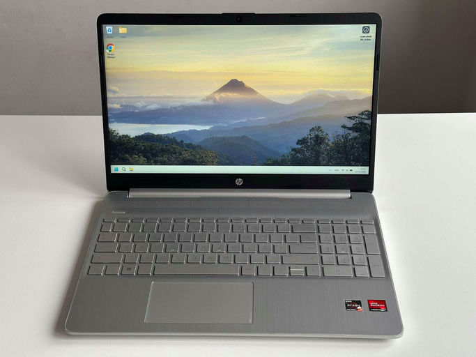 **HP 15s-eq2049np (66Y41EA)**
