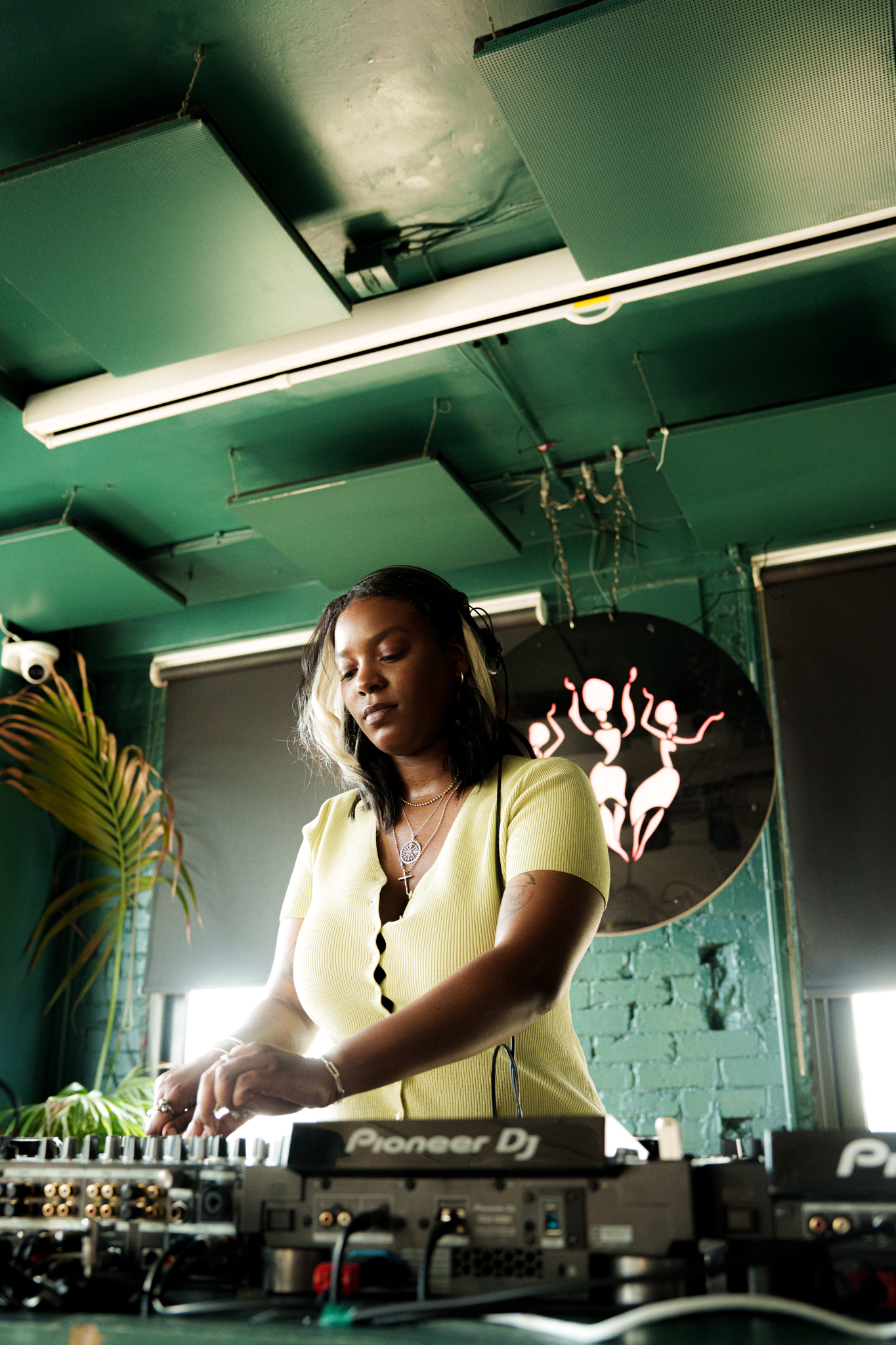 Sondela London: Dr Feel, AVG, Nicky Summers photo 26