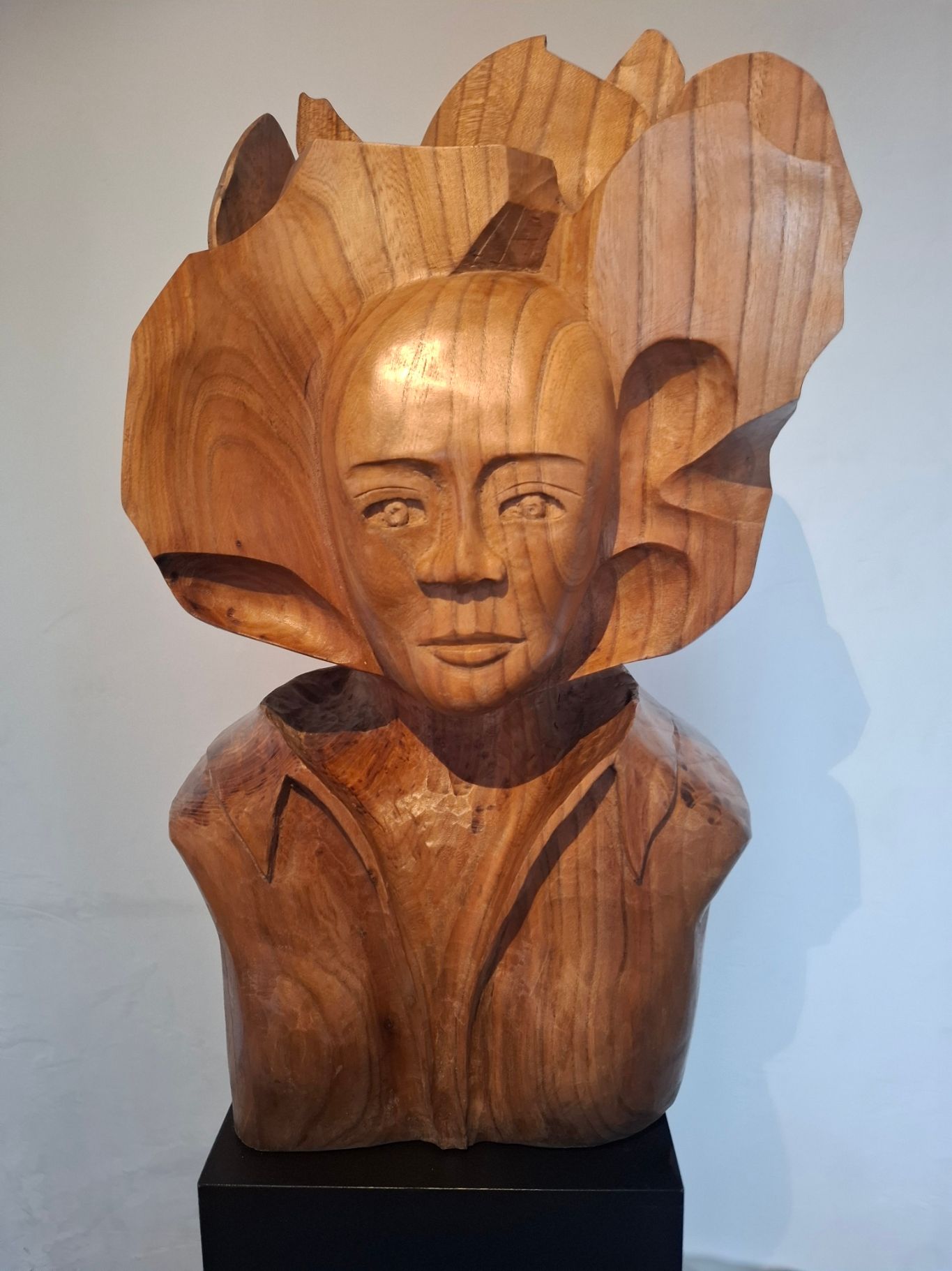 Femme fleur - 650€