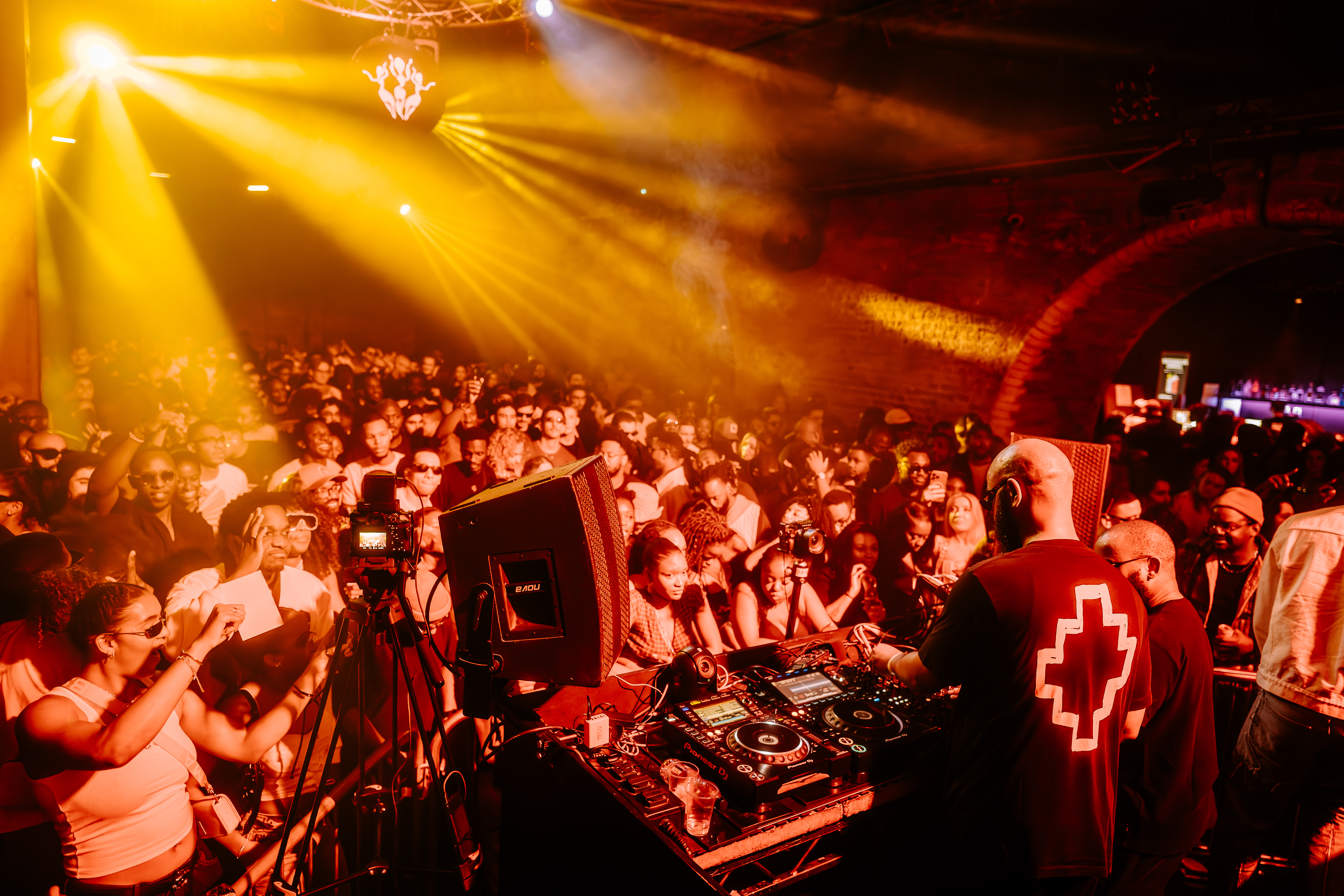 Sondela London: Dlala Thukzin, Lemon & Herb photo 19