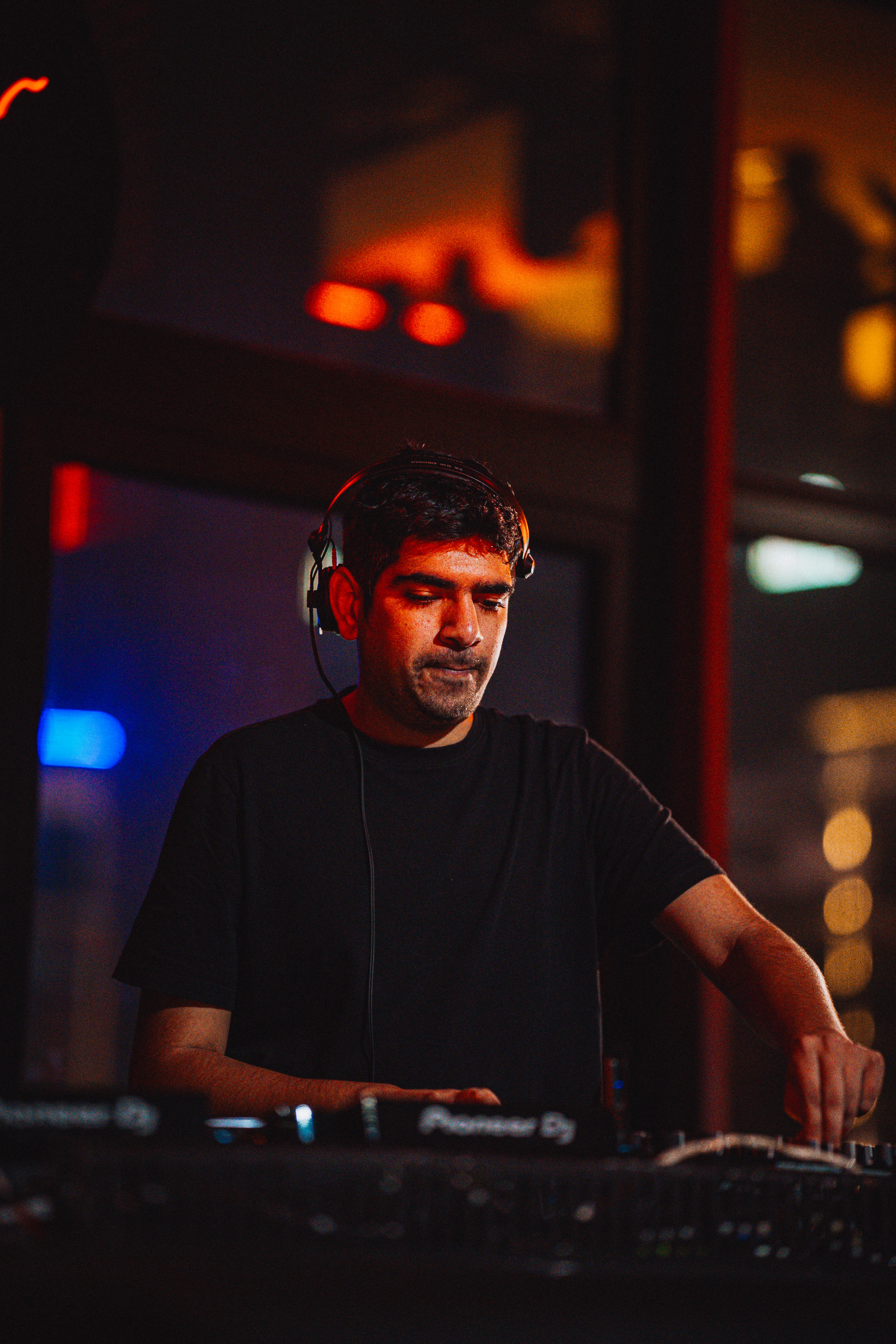 Sondela Nairobi: Sky White, CLEIDO & Louie Dunmore photo 5