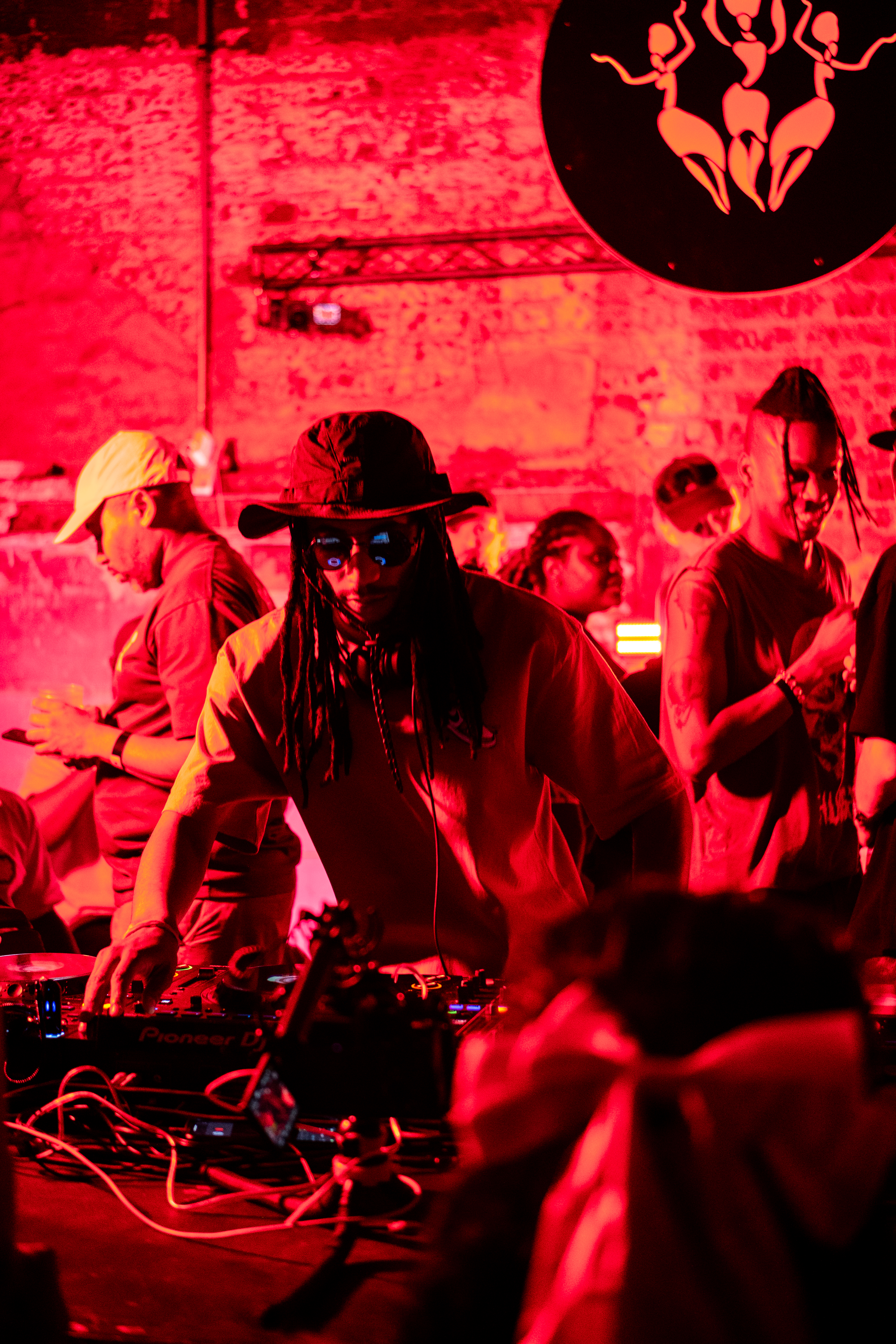 Sondela Cape Town: Thakzin, Lemon & Herb + Thandi Draai photo 91