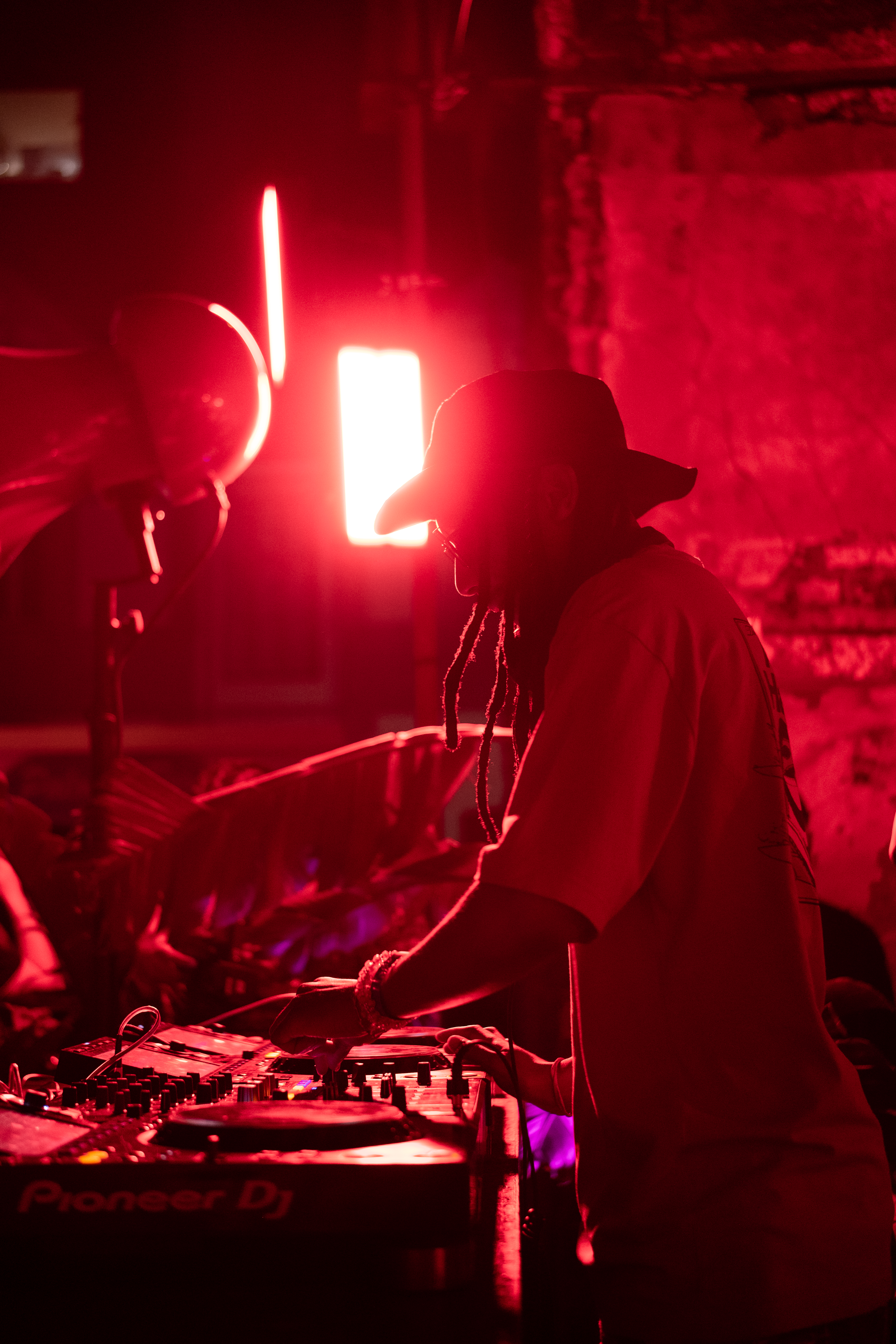 Sondela Cape Town: Thakzin, Lemon & Herb + Thandi Draai photo 87