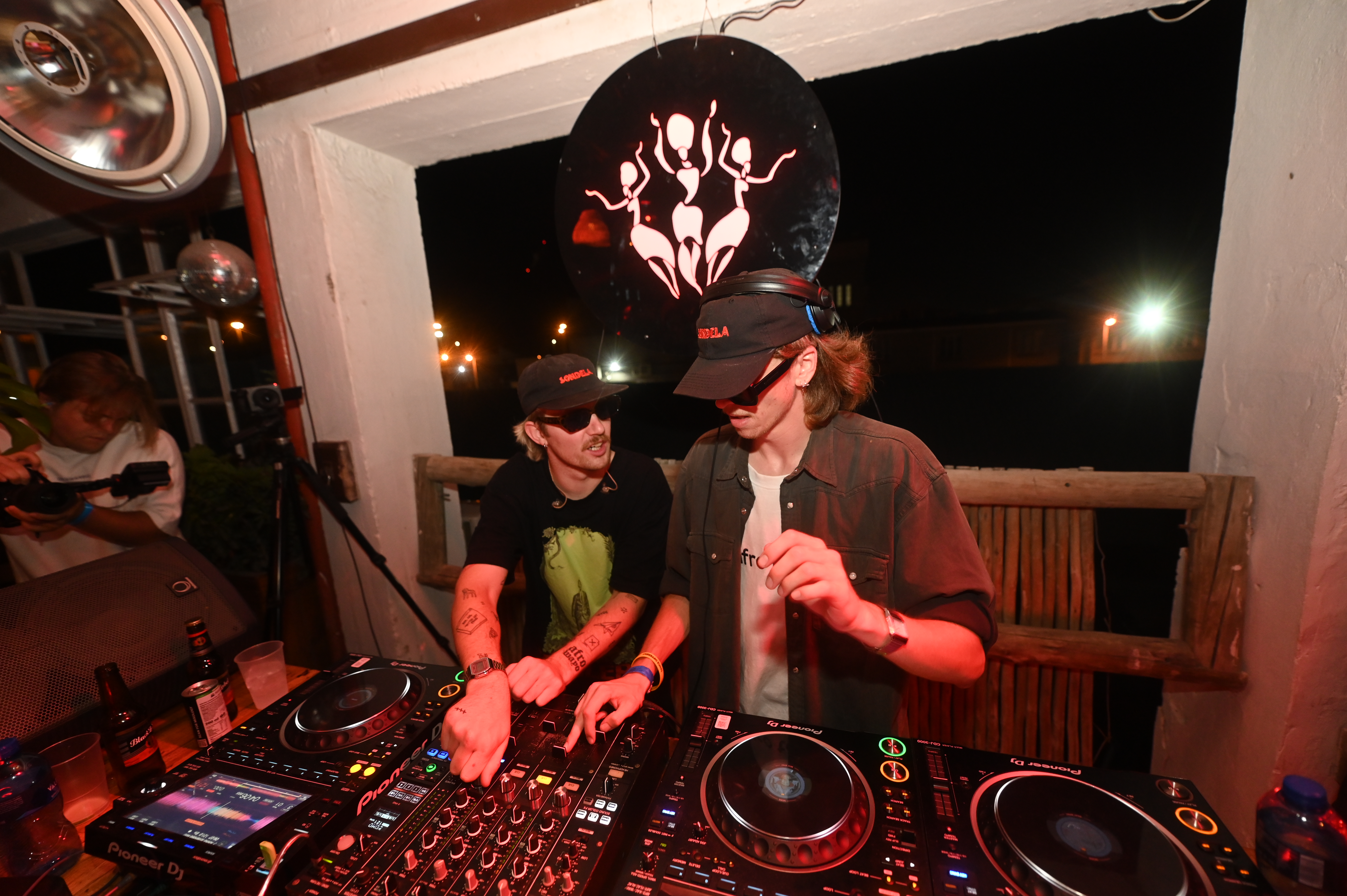 Sondela Cape Town: Atmos Blaq, Lazarusman, Pierre Johnson, Vanco photo 137