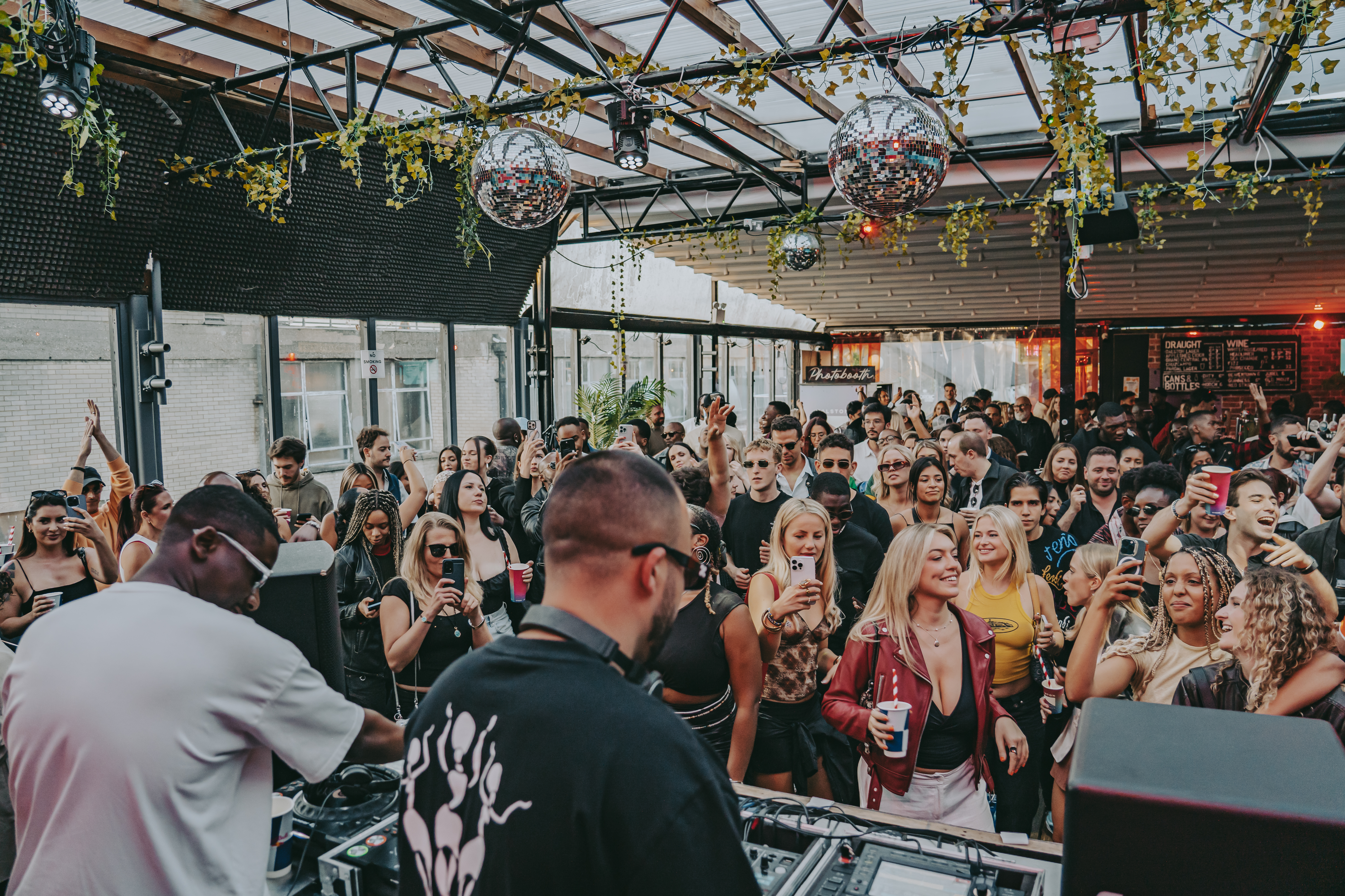 Sondela London: Summer Ascension w/ Artist Lebo, CLEIDO, Dillan Desai, Louie Dunmore, Mike Steva & Shamiso photo 116