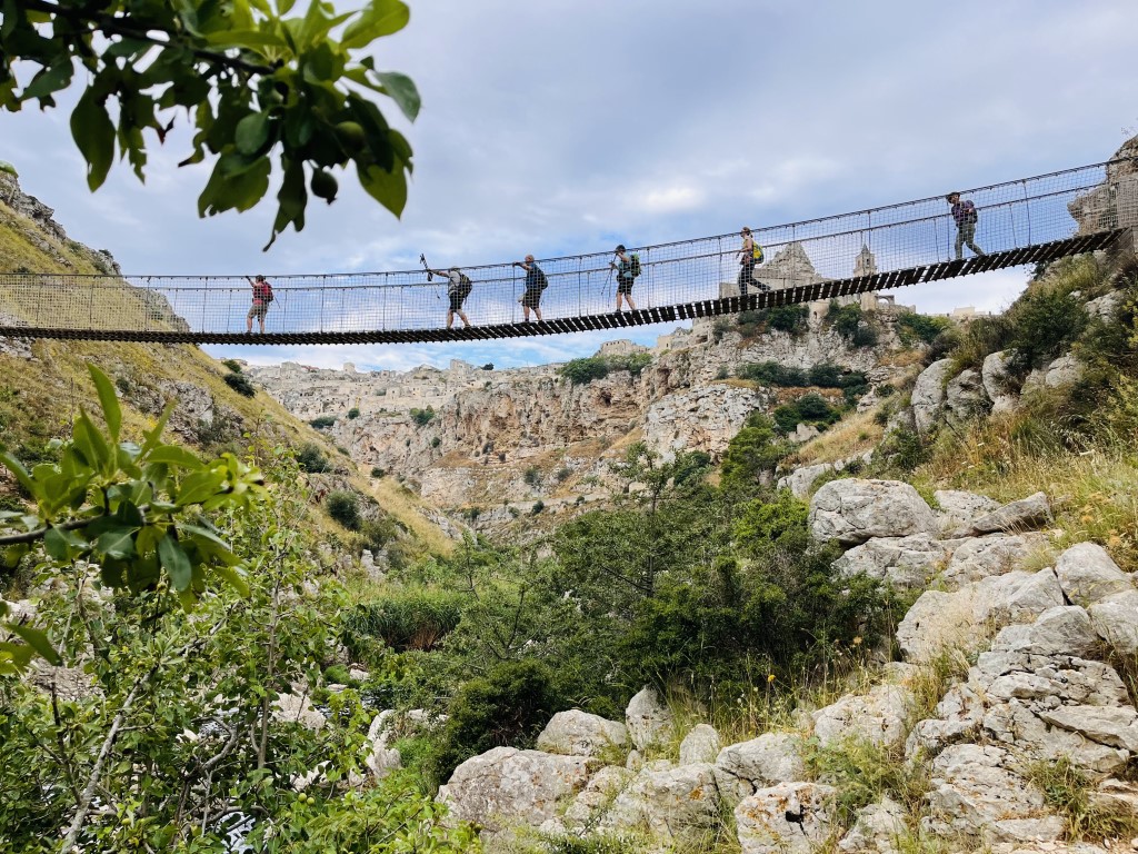 Essential Hiking Tips: Comfortable Gear and Smart Strategies for Every Trail